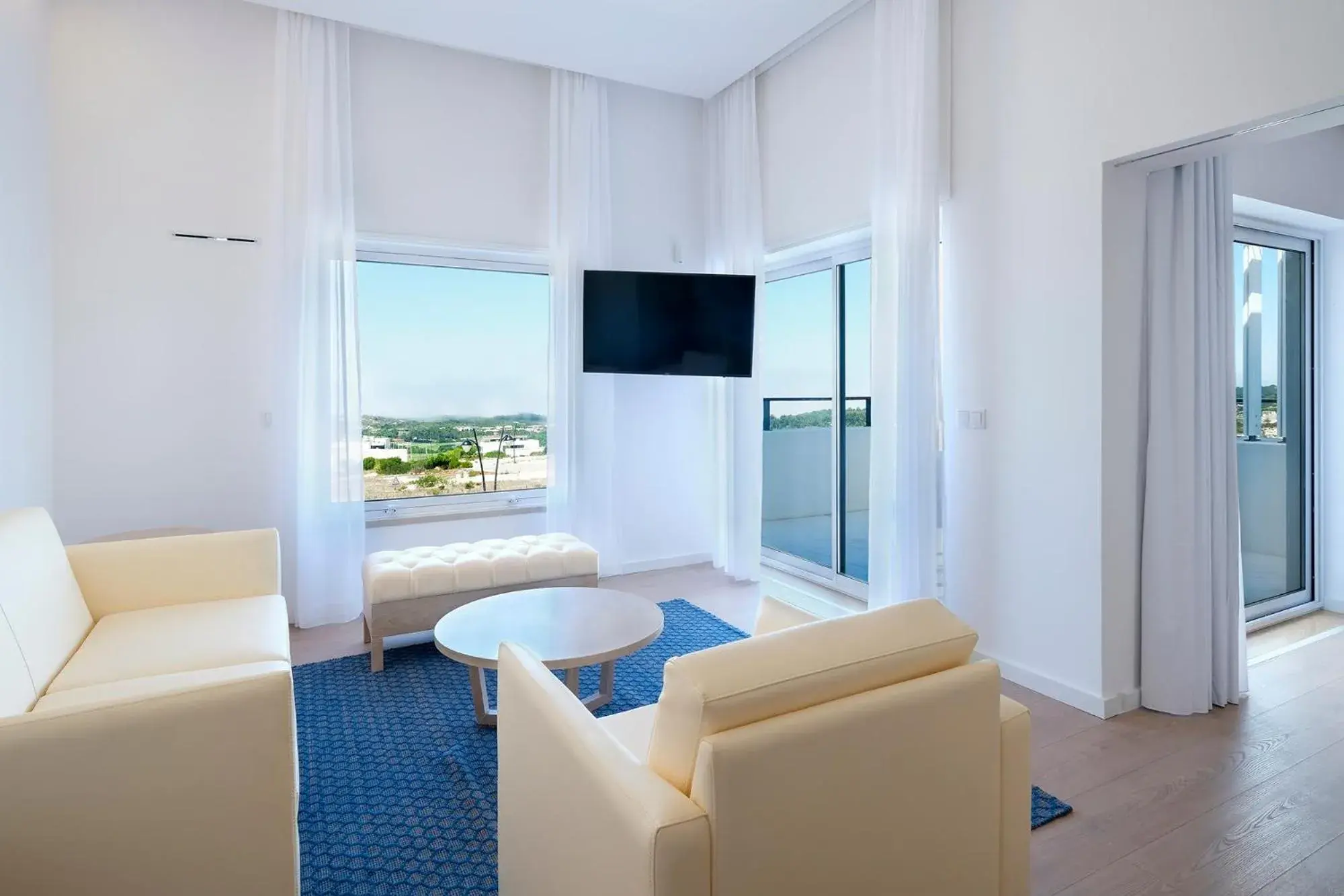 Living room, TV/Entertainment Center in Royal Obidos Spa & Golf Resort
