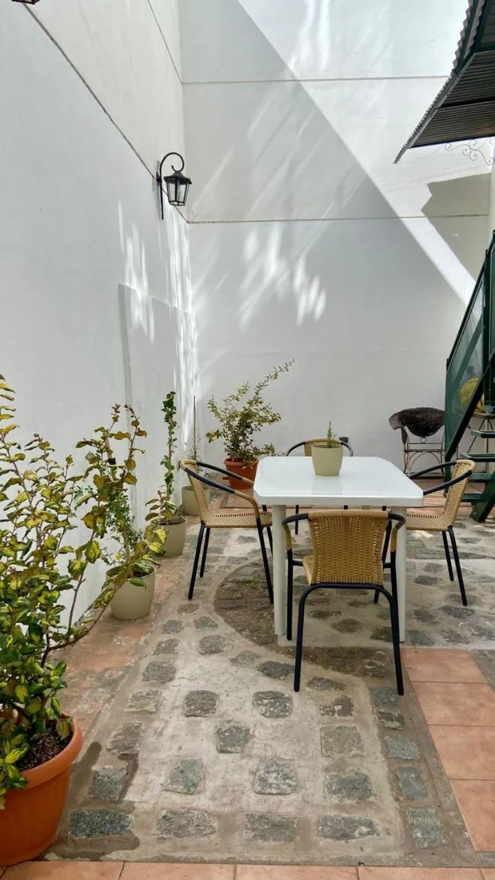 Eight-Bedroom House in La Casa del Loro, San Telmo - 8 habitaciones