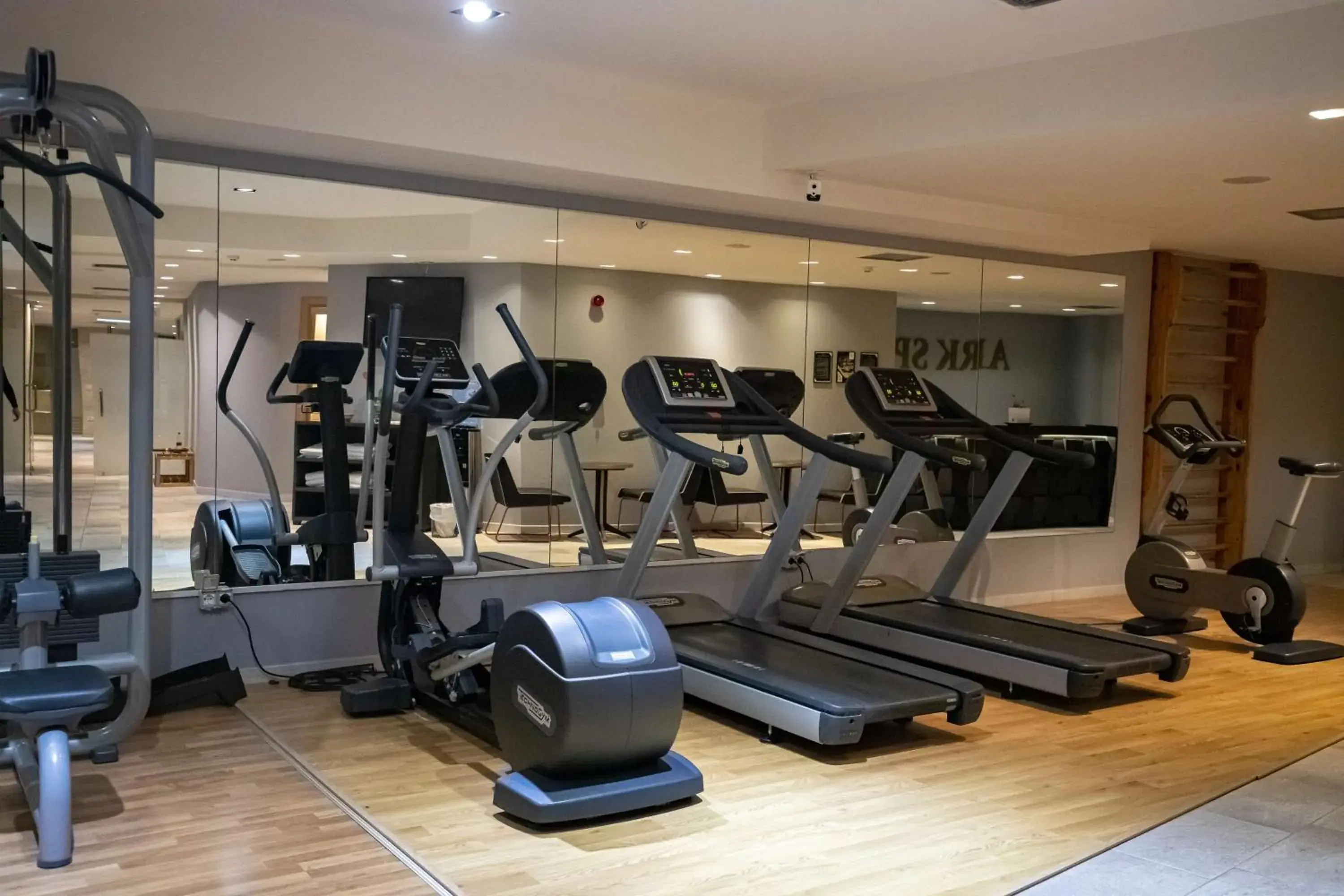 Fitness centre/facilities in Best Western Premier Ark Hotel Fitness centre/facilities in Best Western Premier Ark Hotel