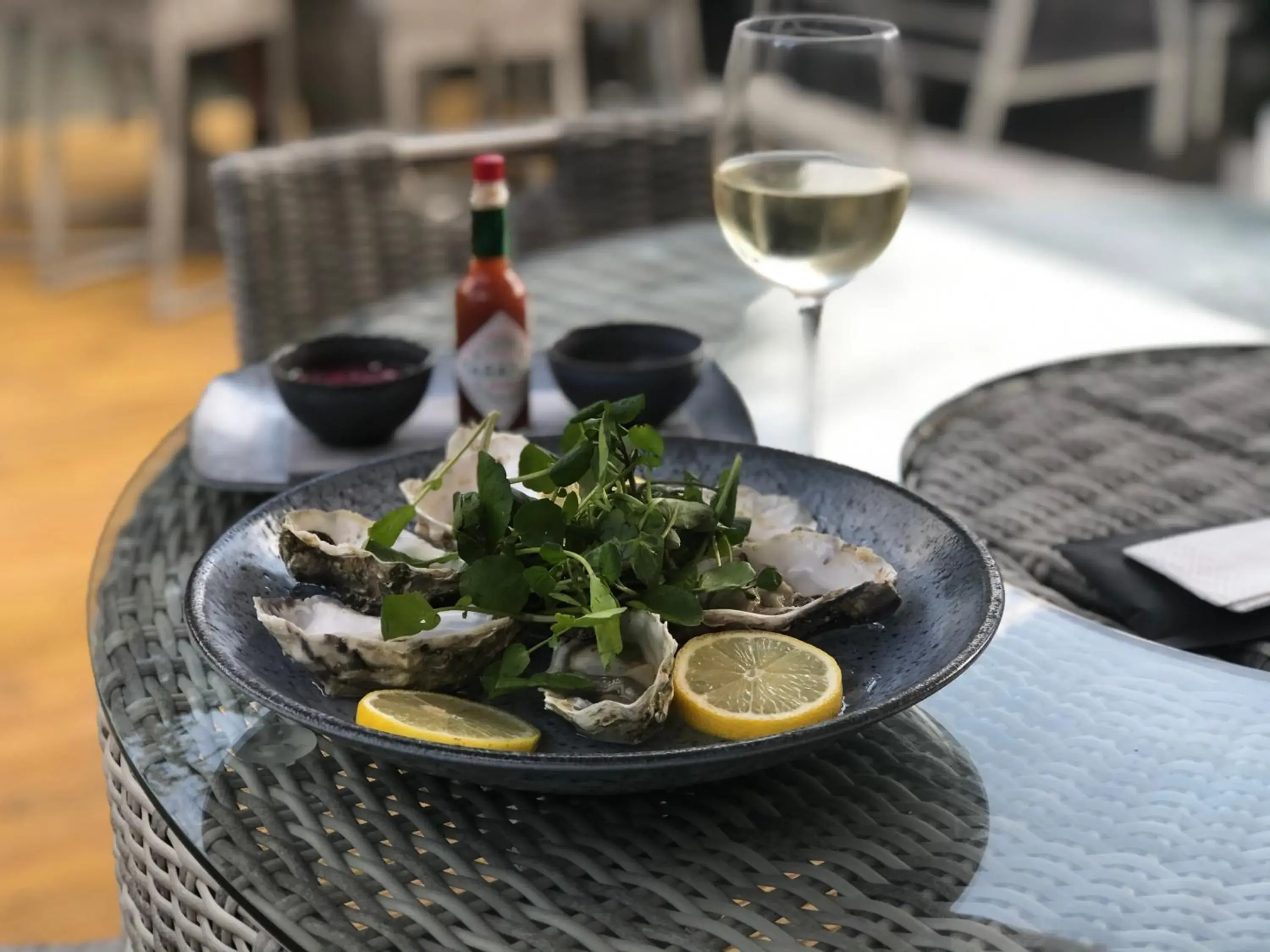 Food and drinks in Oaklands Hotel Food and drinks in Oaklands Hotel