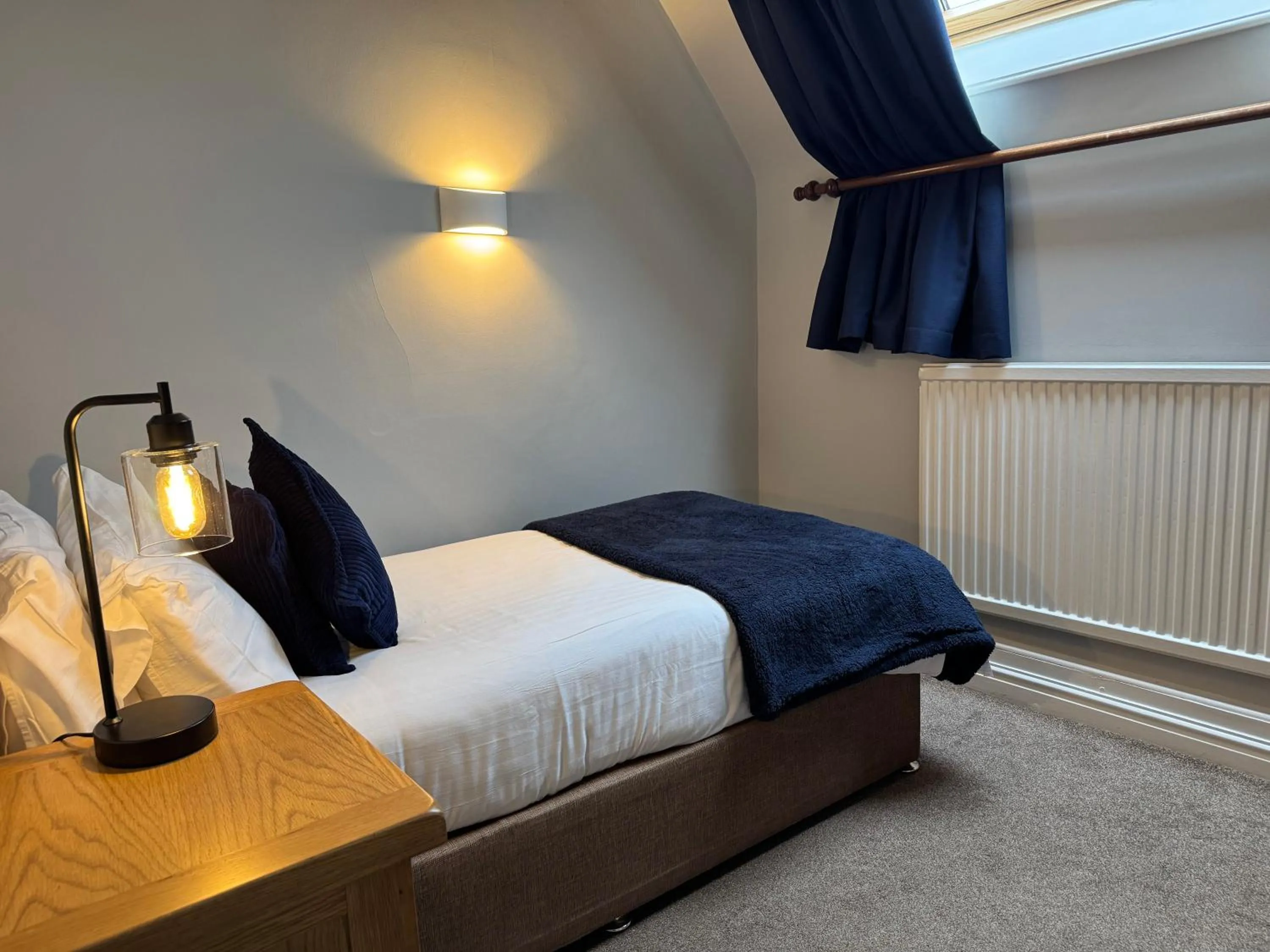 Bed in Oaklands Hotel