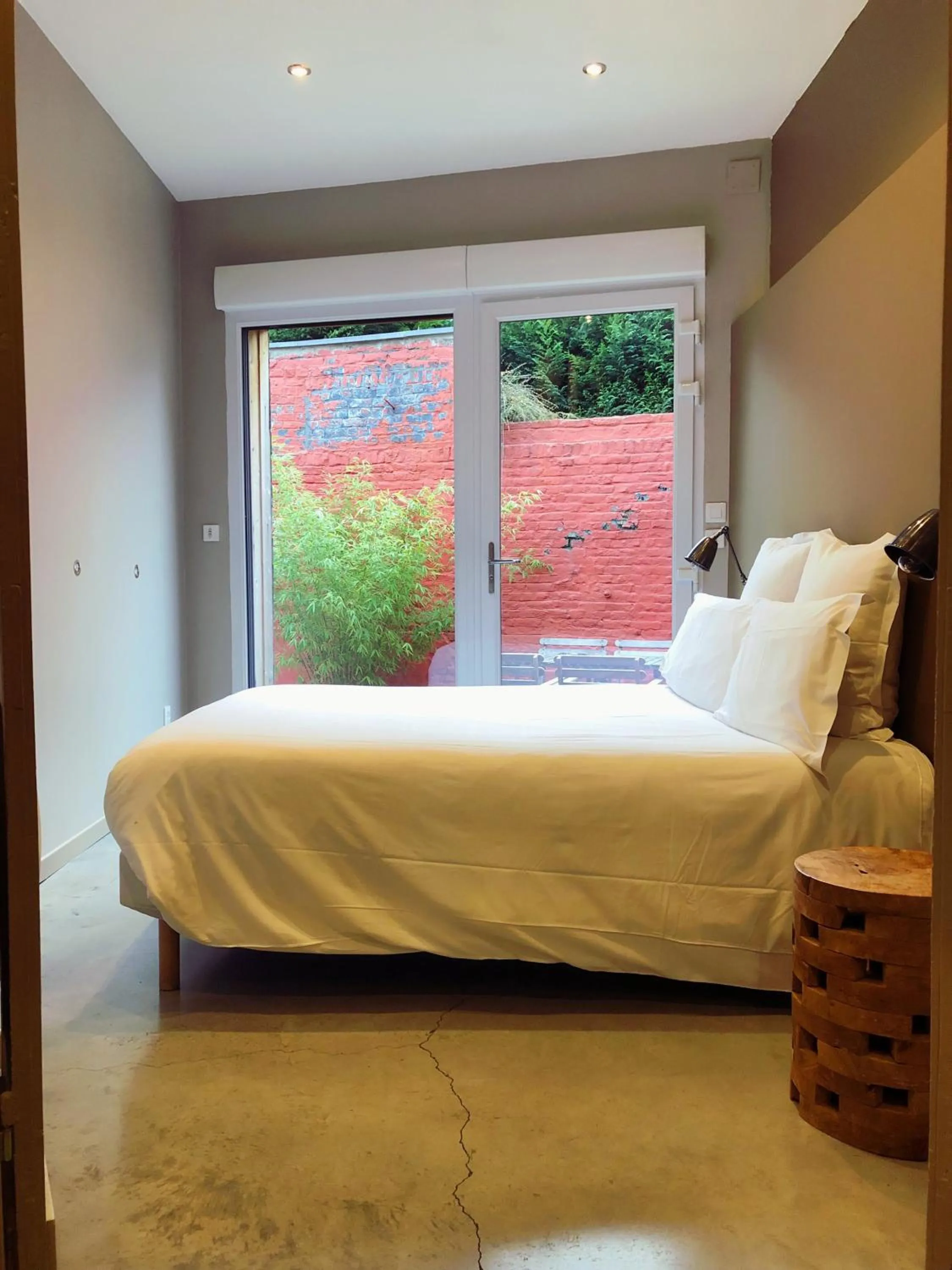 Bedroom in Nuit en Ville Lille La Madeleine