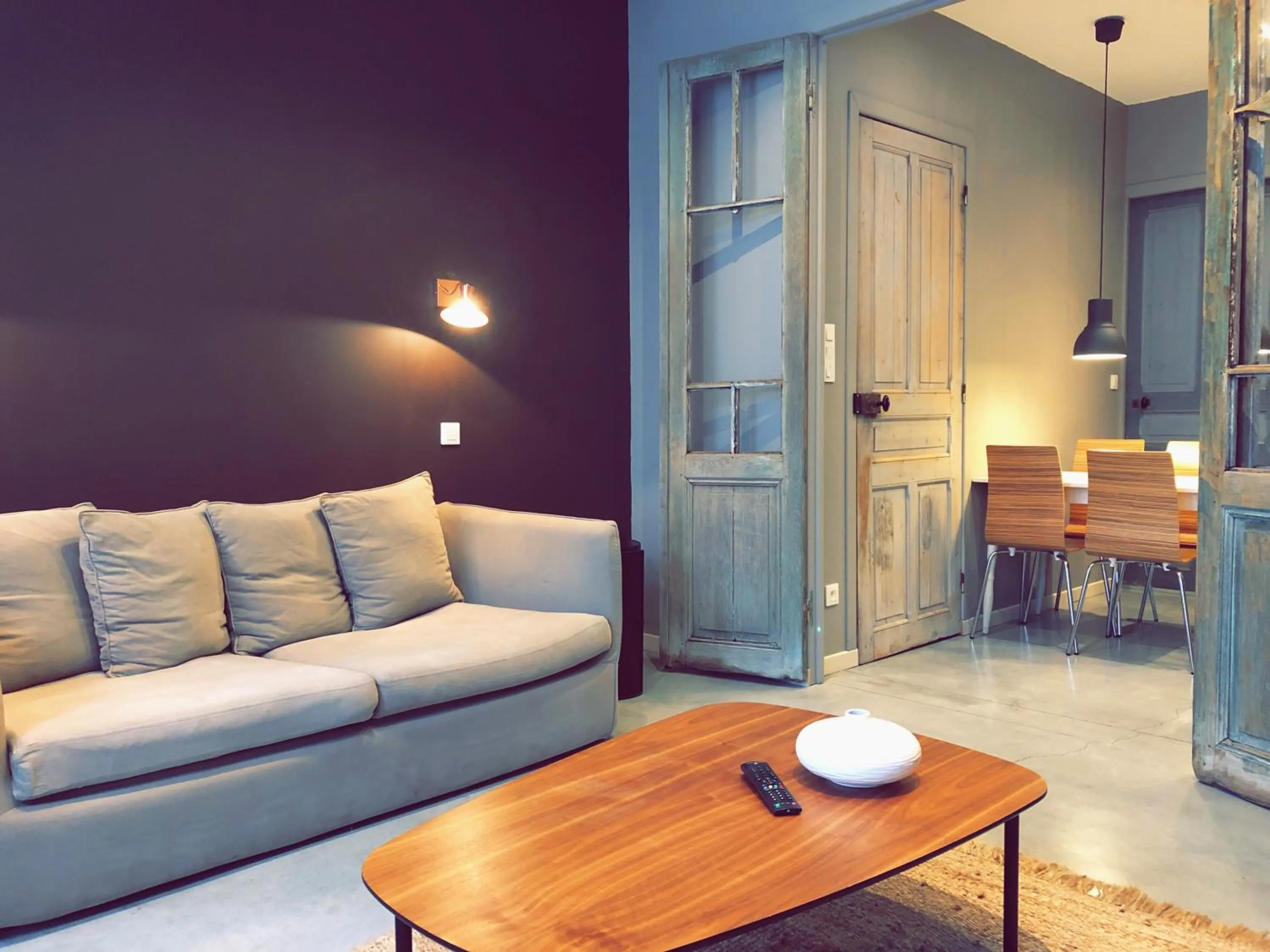 Living room in Nuit en Ville Lille La Madeleine