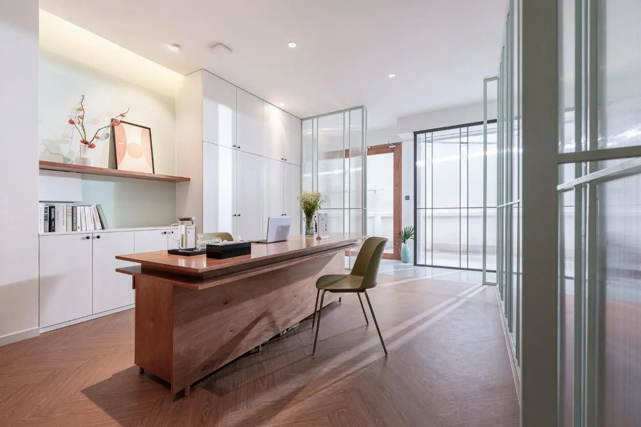 Lobby or reception in Express by M Village Điện Biên Phủ Q3 Lobby or reception in Express by M Village Điện Biên Phủ Q3