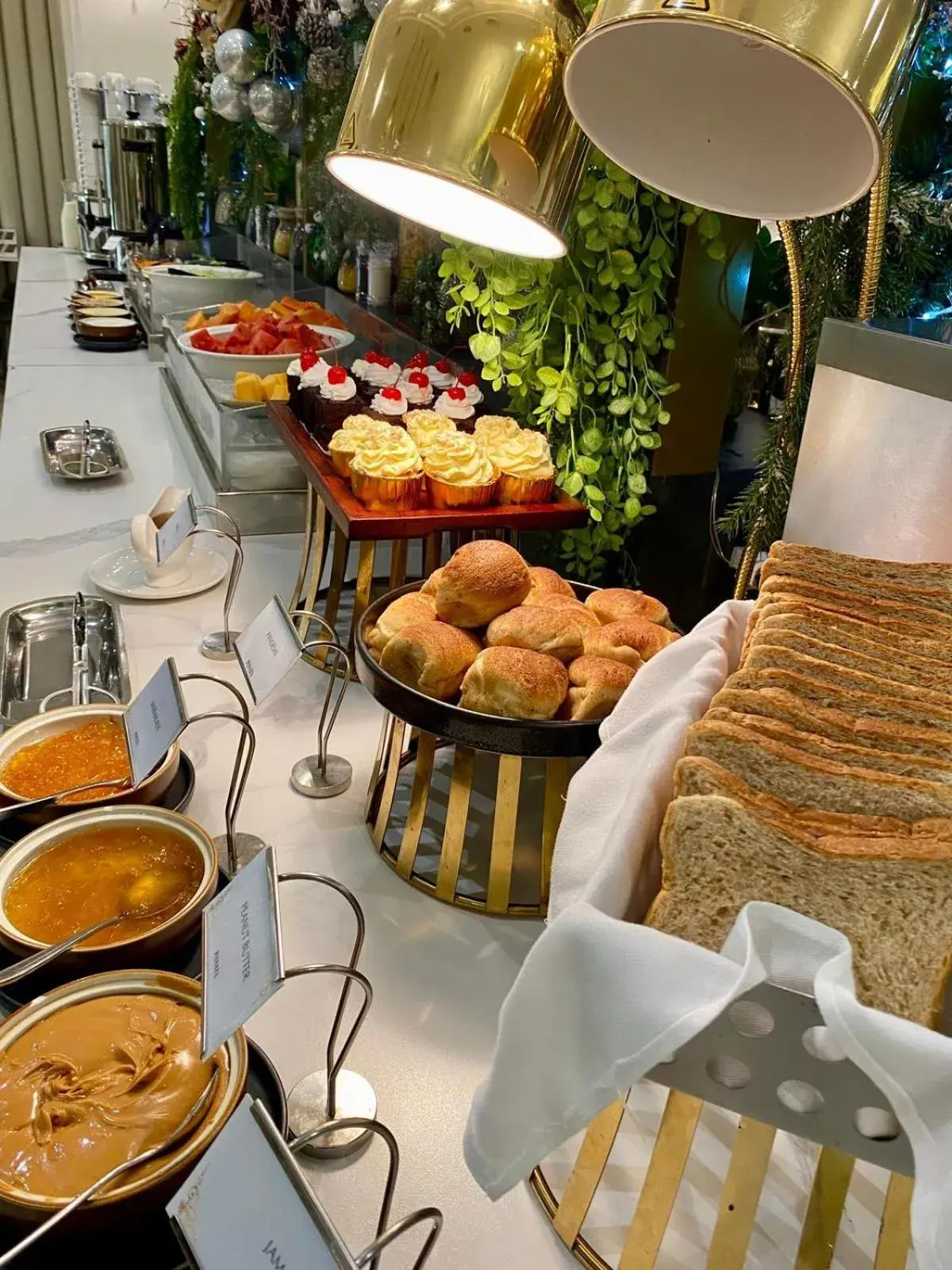 Buffet breakfast in Uma Hotel and Residences Buffet breakfast in Uma Hotel and Residences