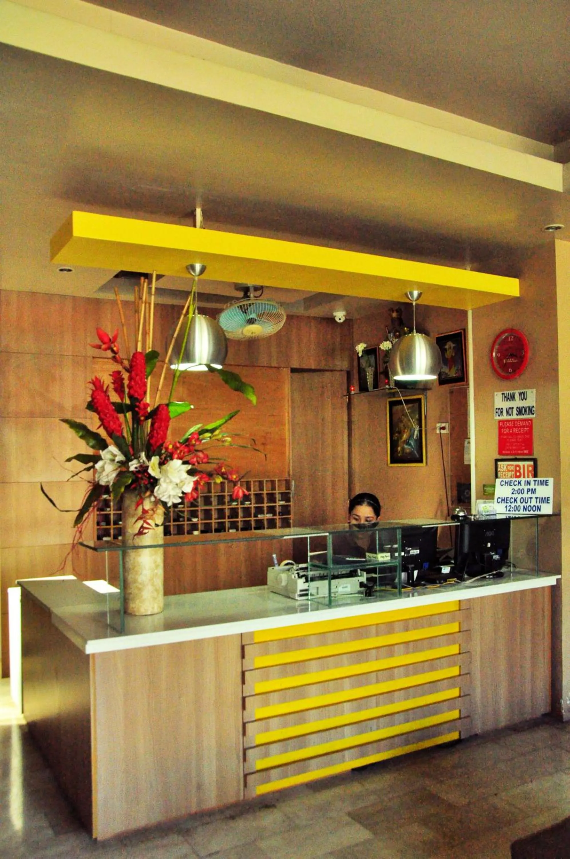 Lobby or reception in GV Hotel - Talisay City