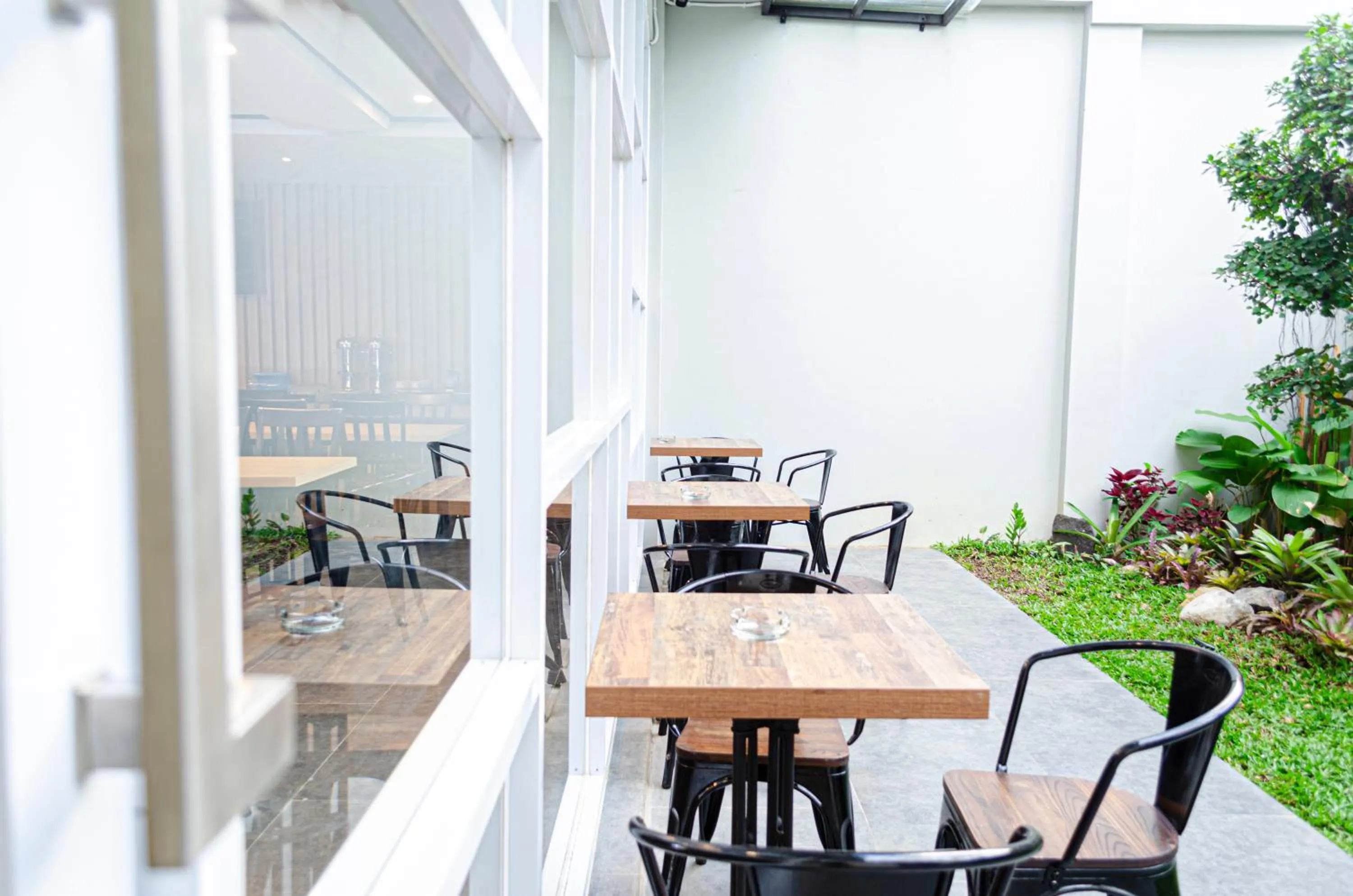 Patio in Arcadia Hotel Manado