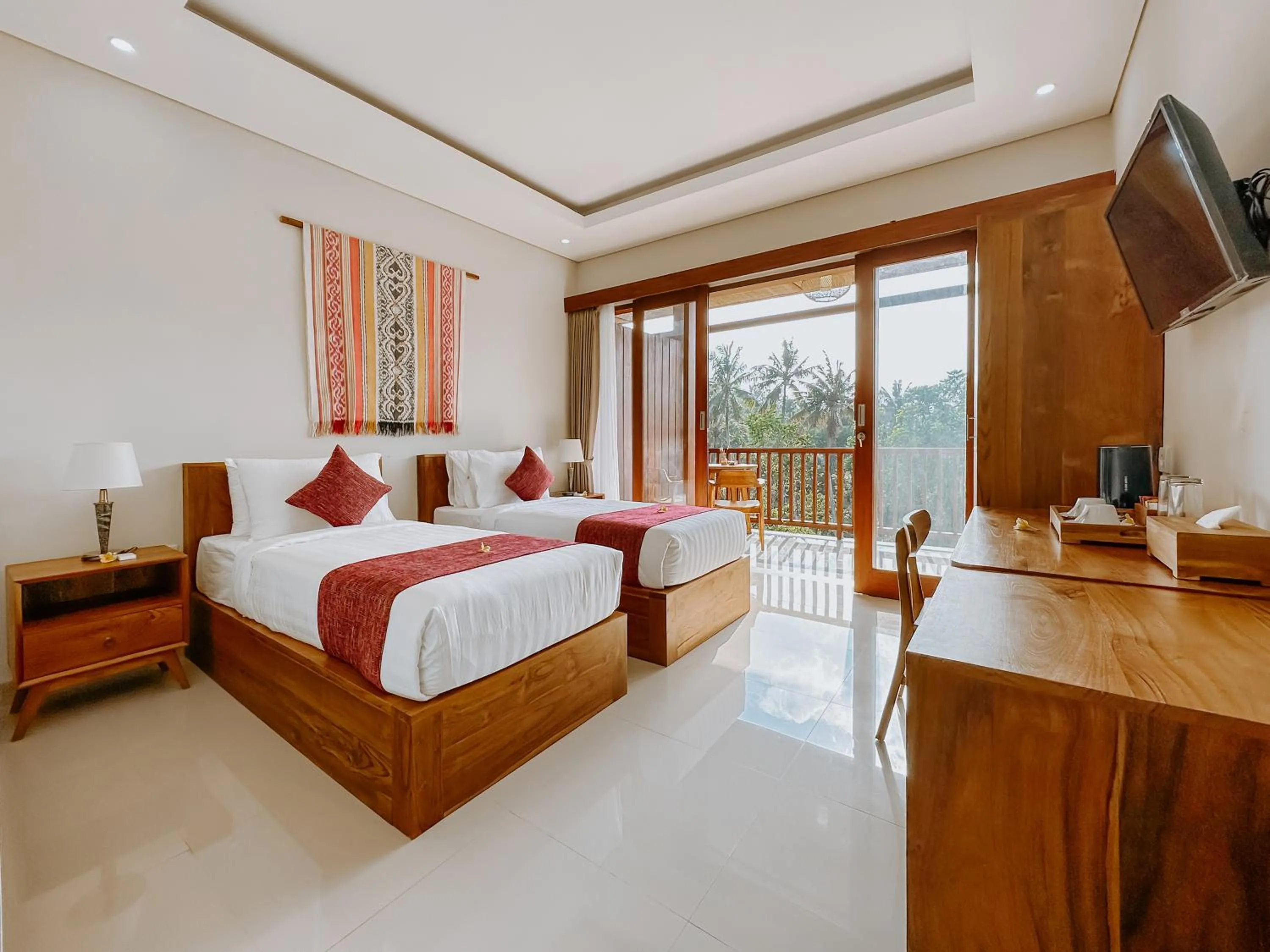 Deluxe Twin Room in Sanubari Ubud