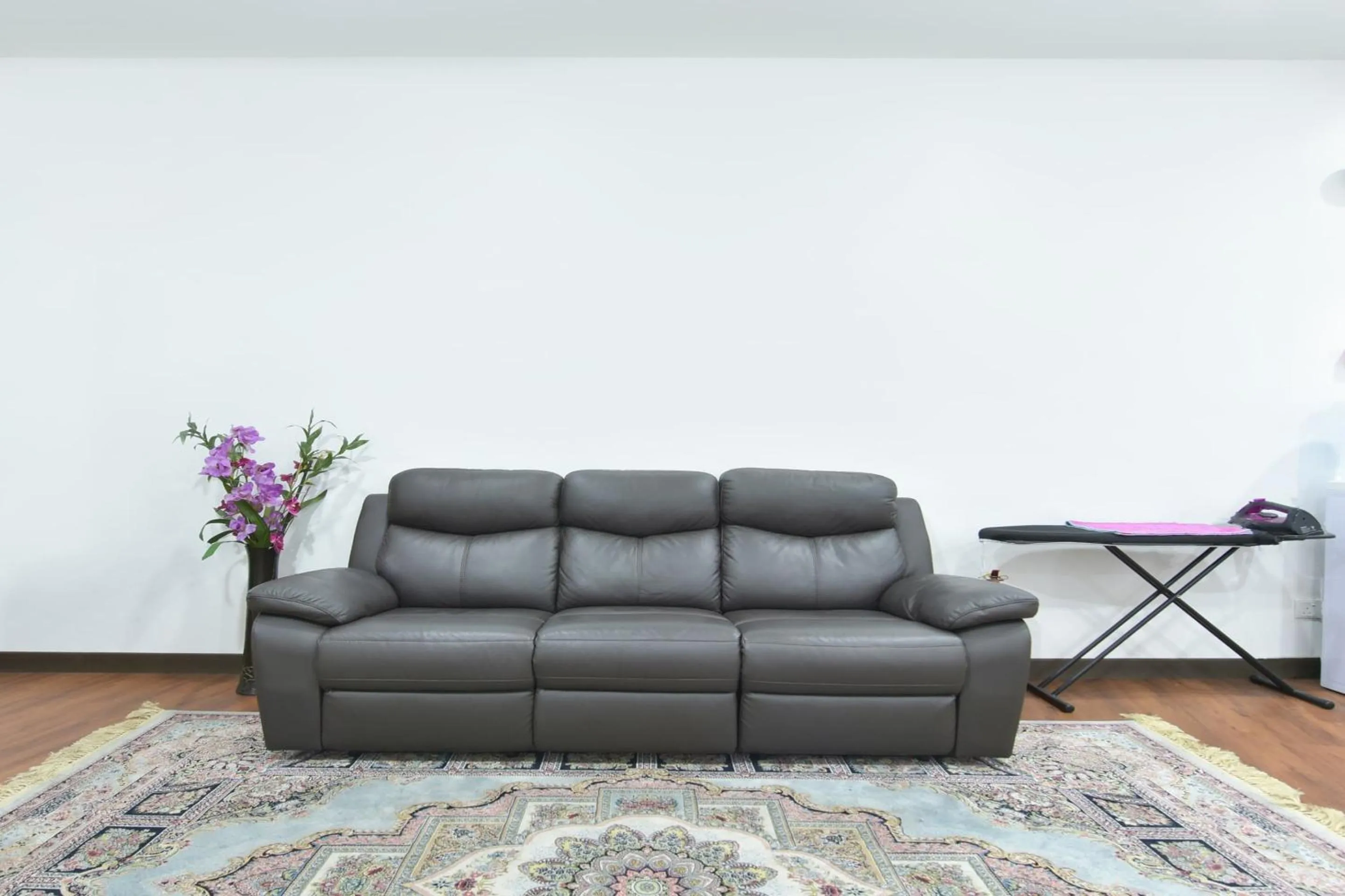 Lobby or reception in Hotel O Madeena Inn