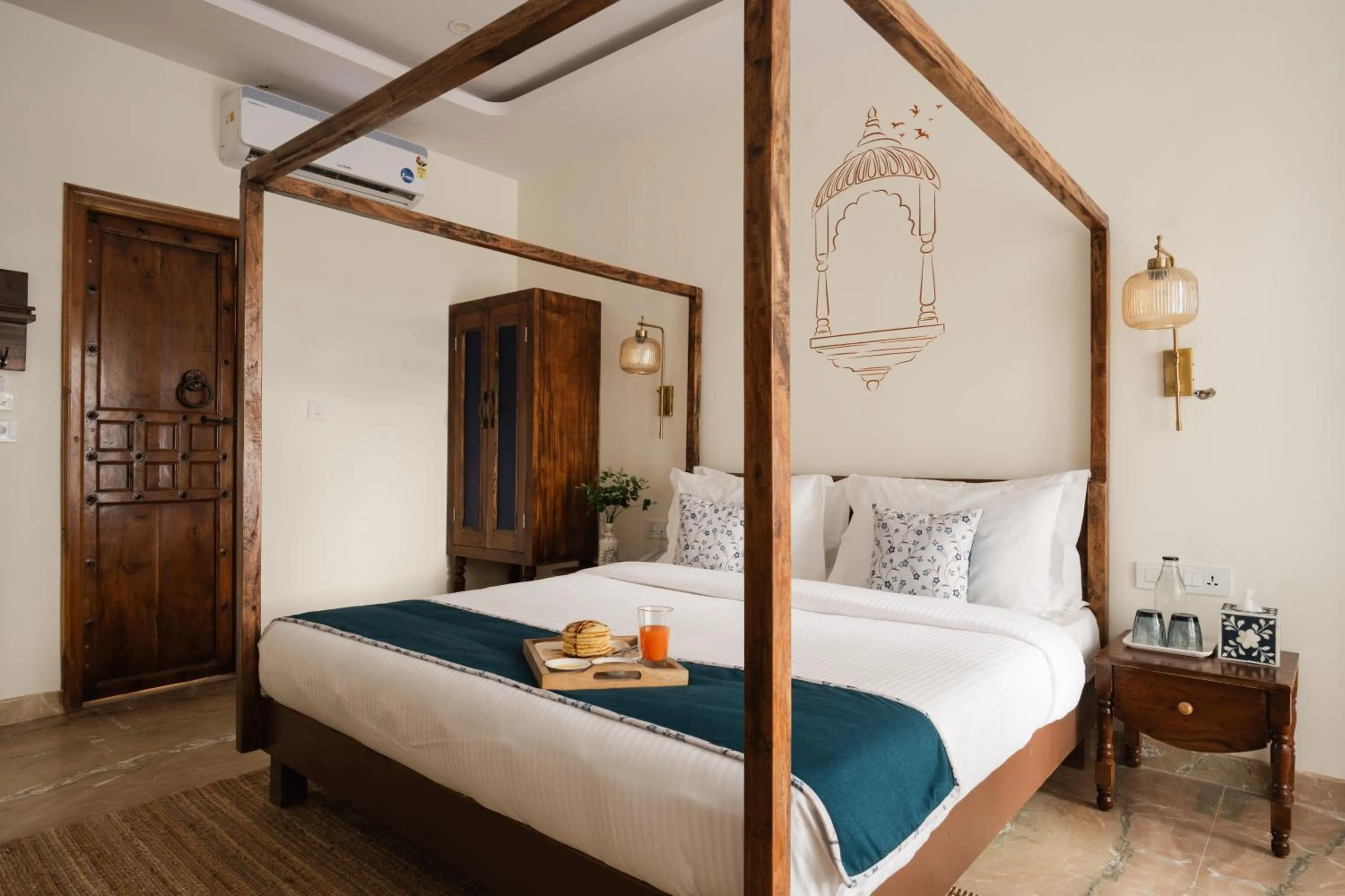 Bedroom, Bed in The Experience Resort-Lake Facing