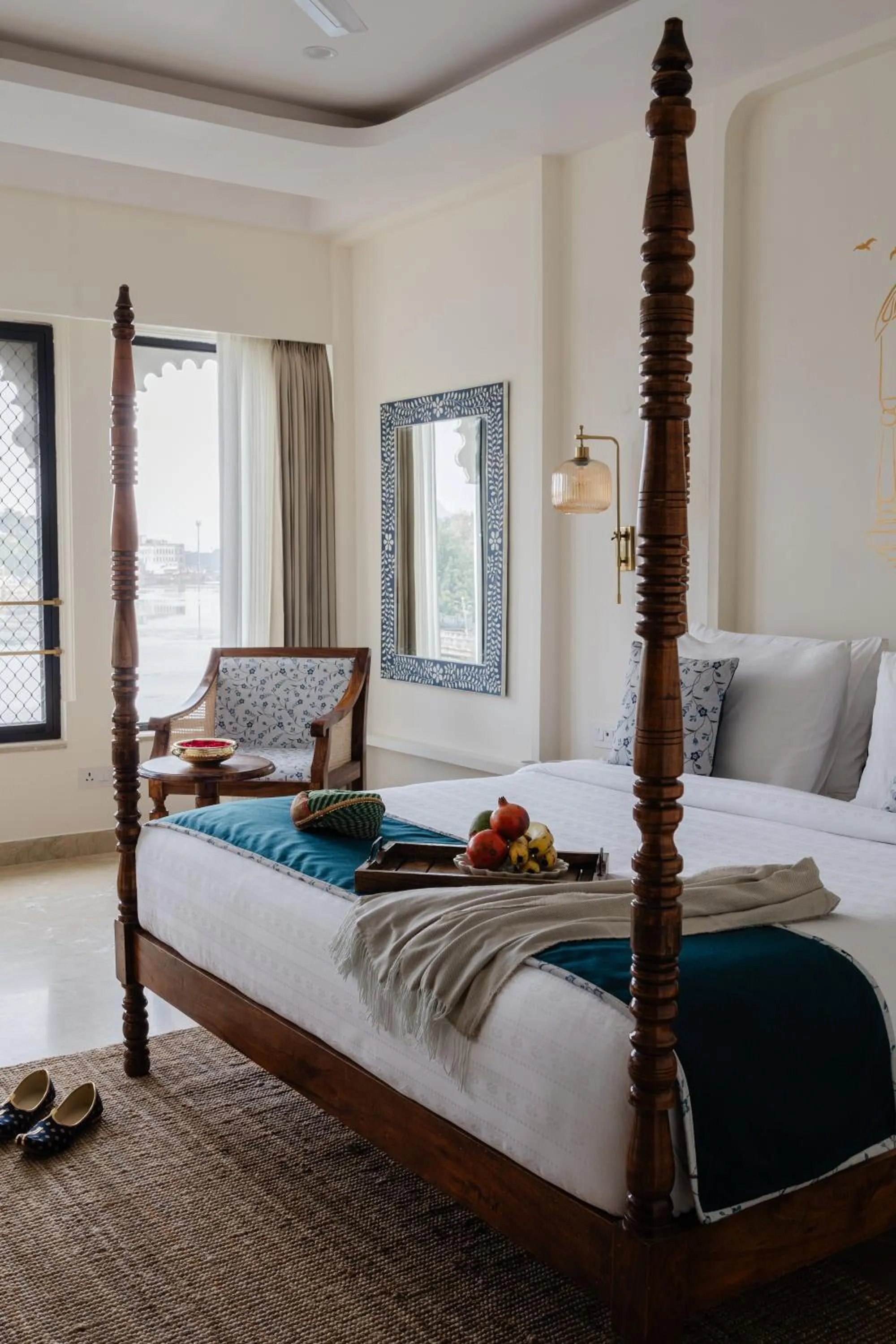 Bed in The Experience Resort-Lake Facing