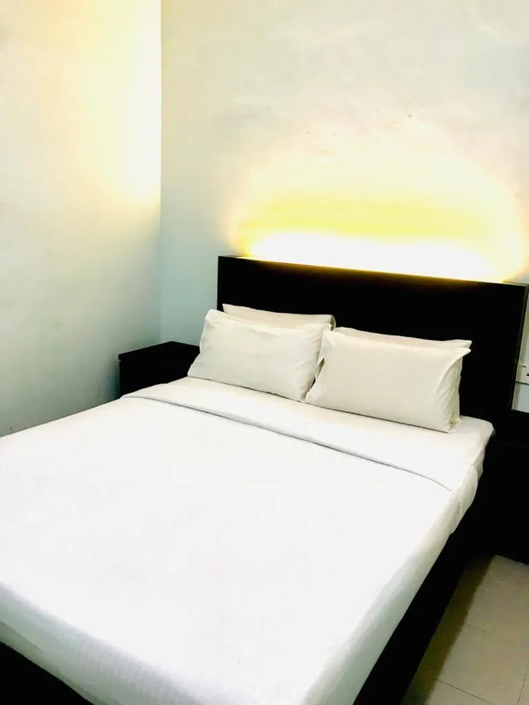 Standard Queen Room in Kozi Hotel by Ardens - Taman Bukit Indah