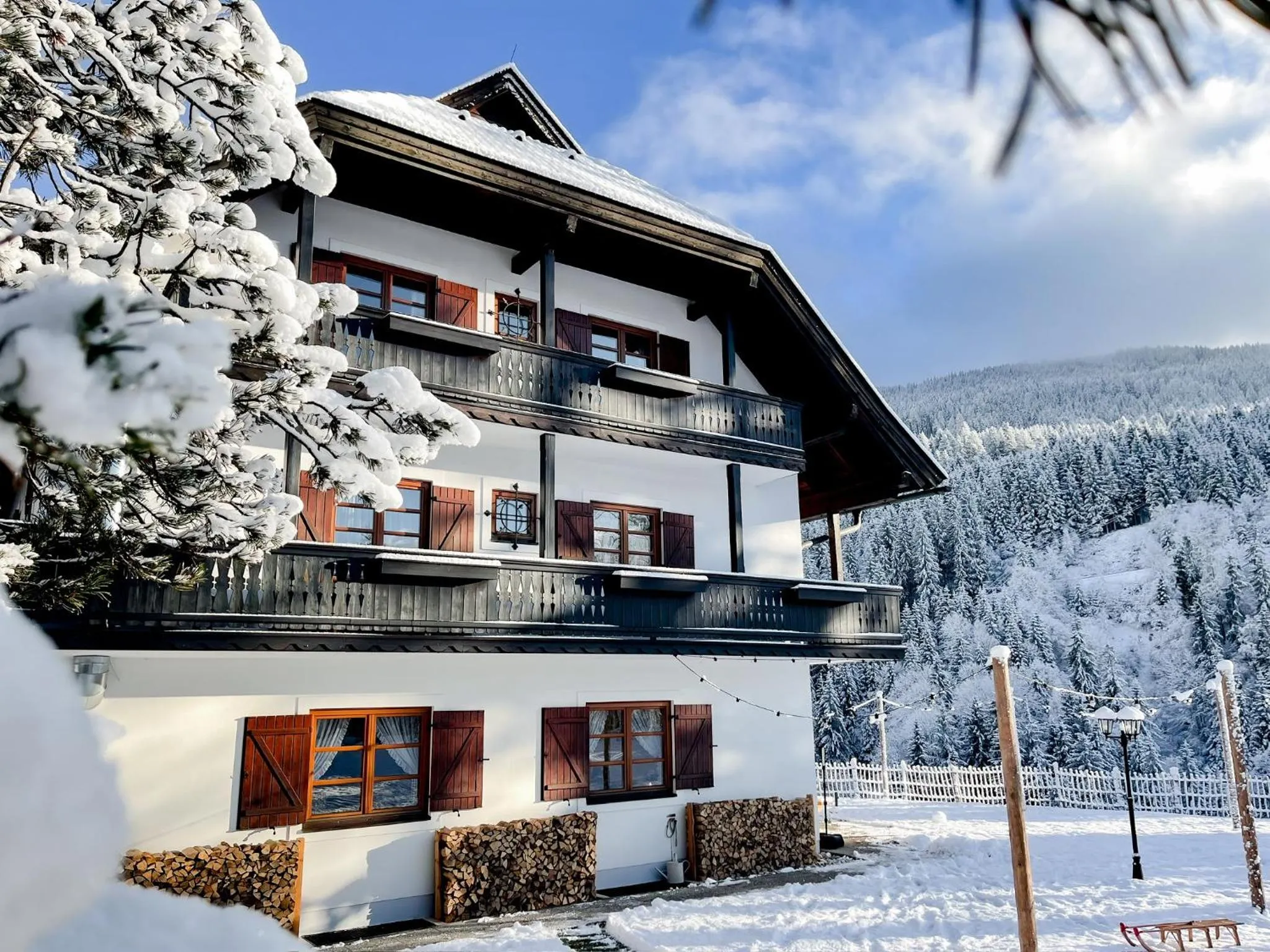 Property building in Pension Gasthof Arriach
