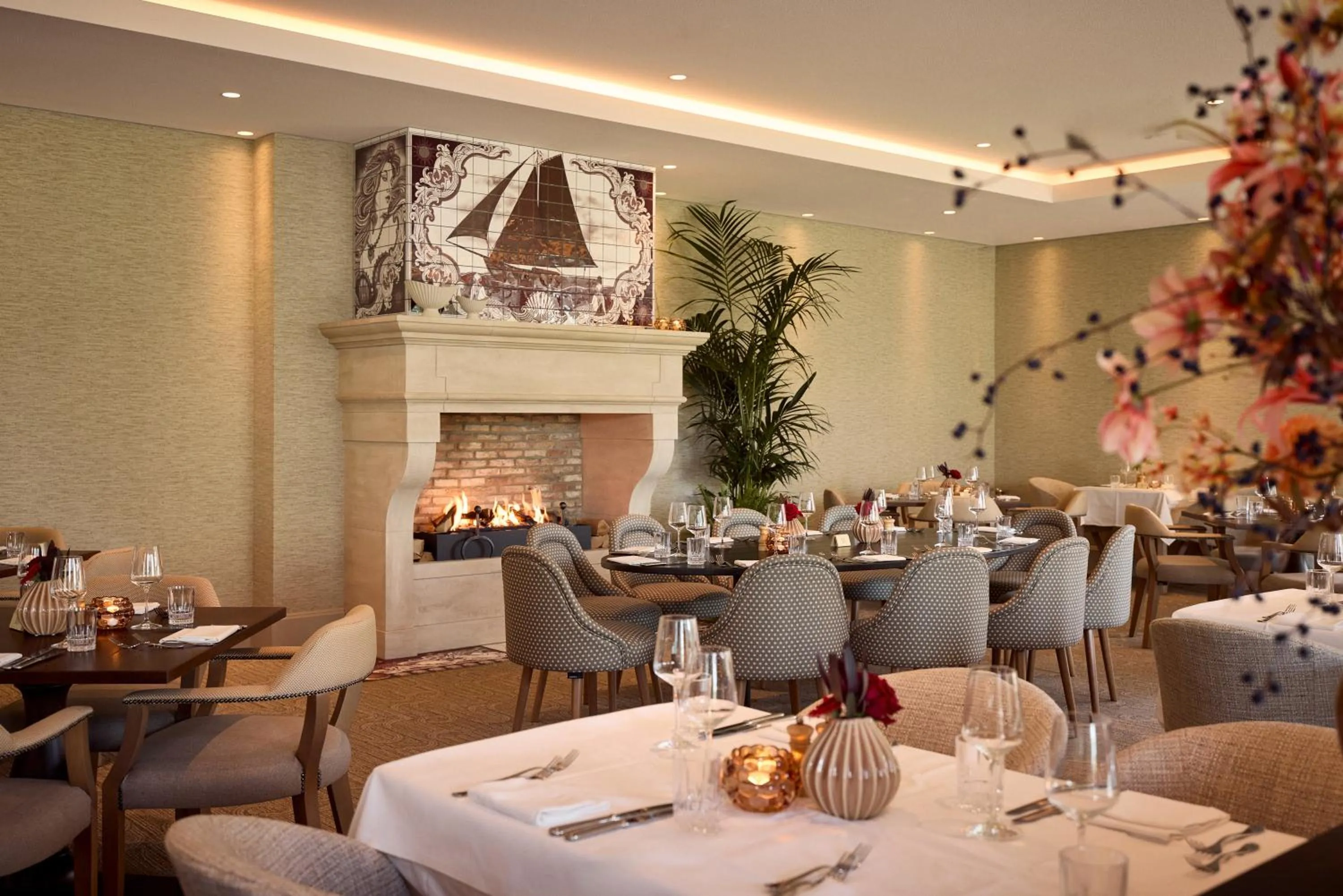 Restaurant/places to eat in Van der Valk Hotel Volendam - Recently renovated