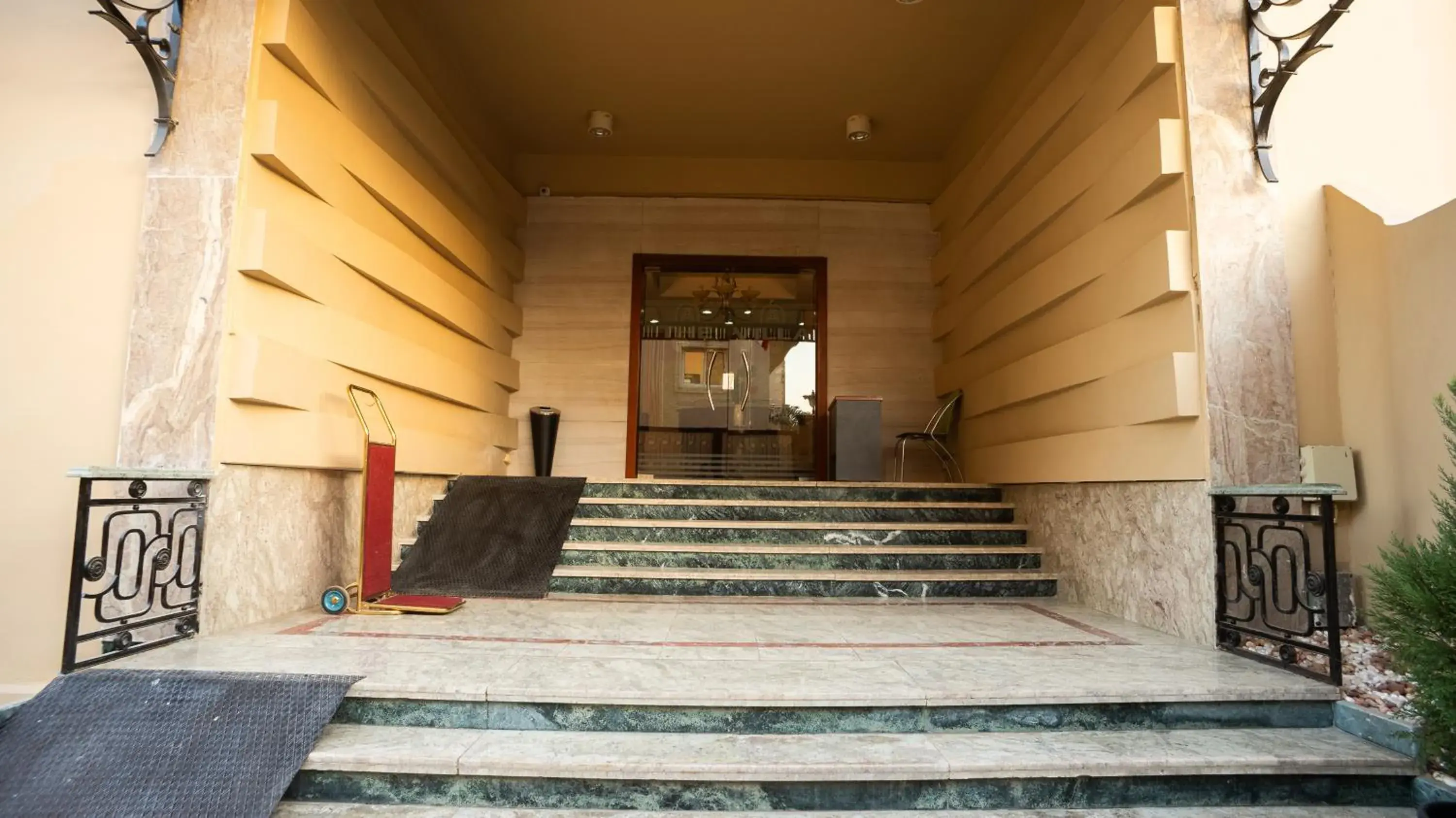 Facade/entrance in The Villa 604 Powered by look Facade/entrance in The Villa 604 Powered by look