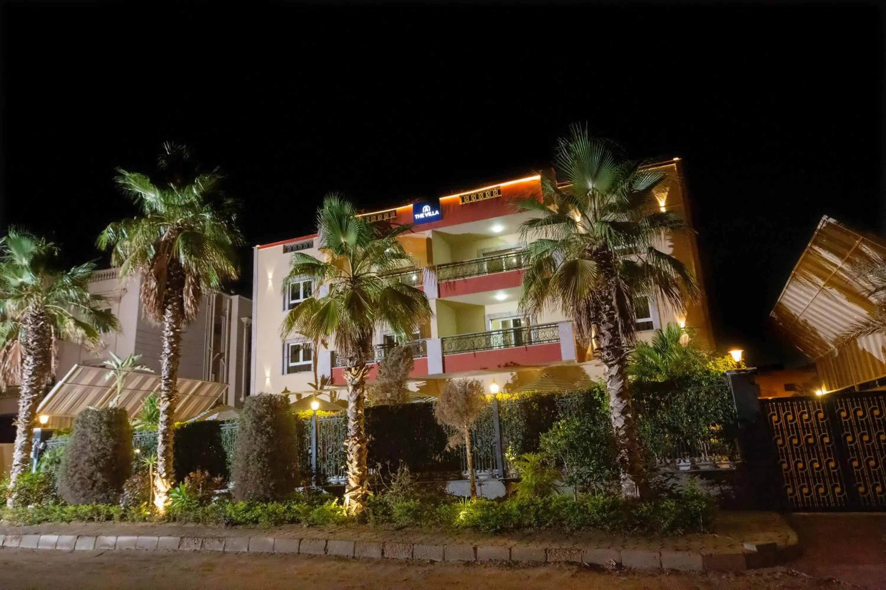 Property building in The Villa 604 Powered by look Property building in The Villa 604 Powered by look