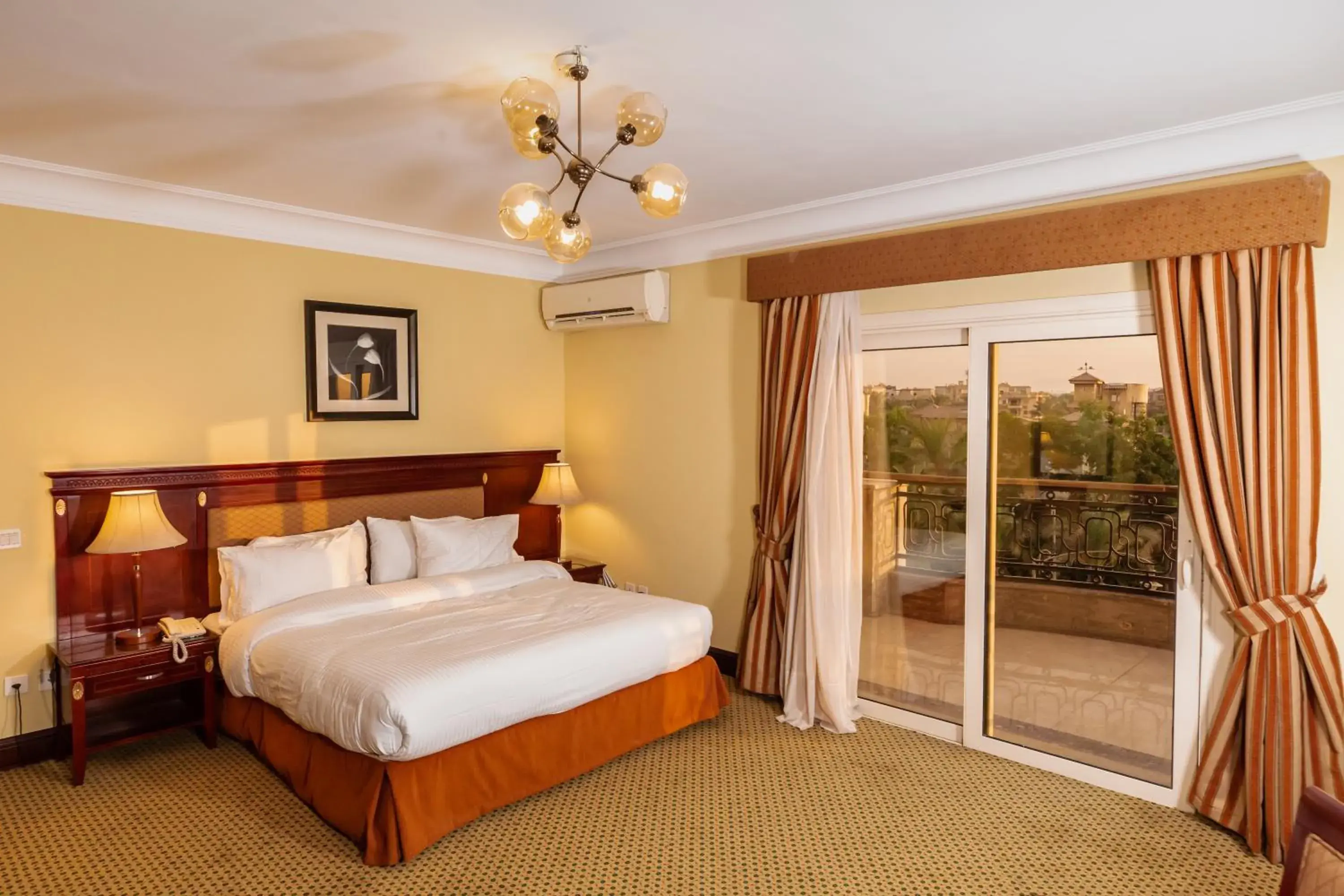 Photo of the whole room, Bed in The Villa 604 Powered by look Photo of the whole room, Bed in The Villa 604 Powered by look