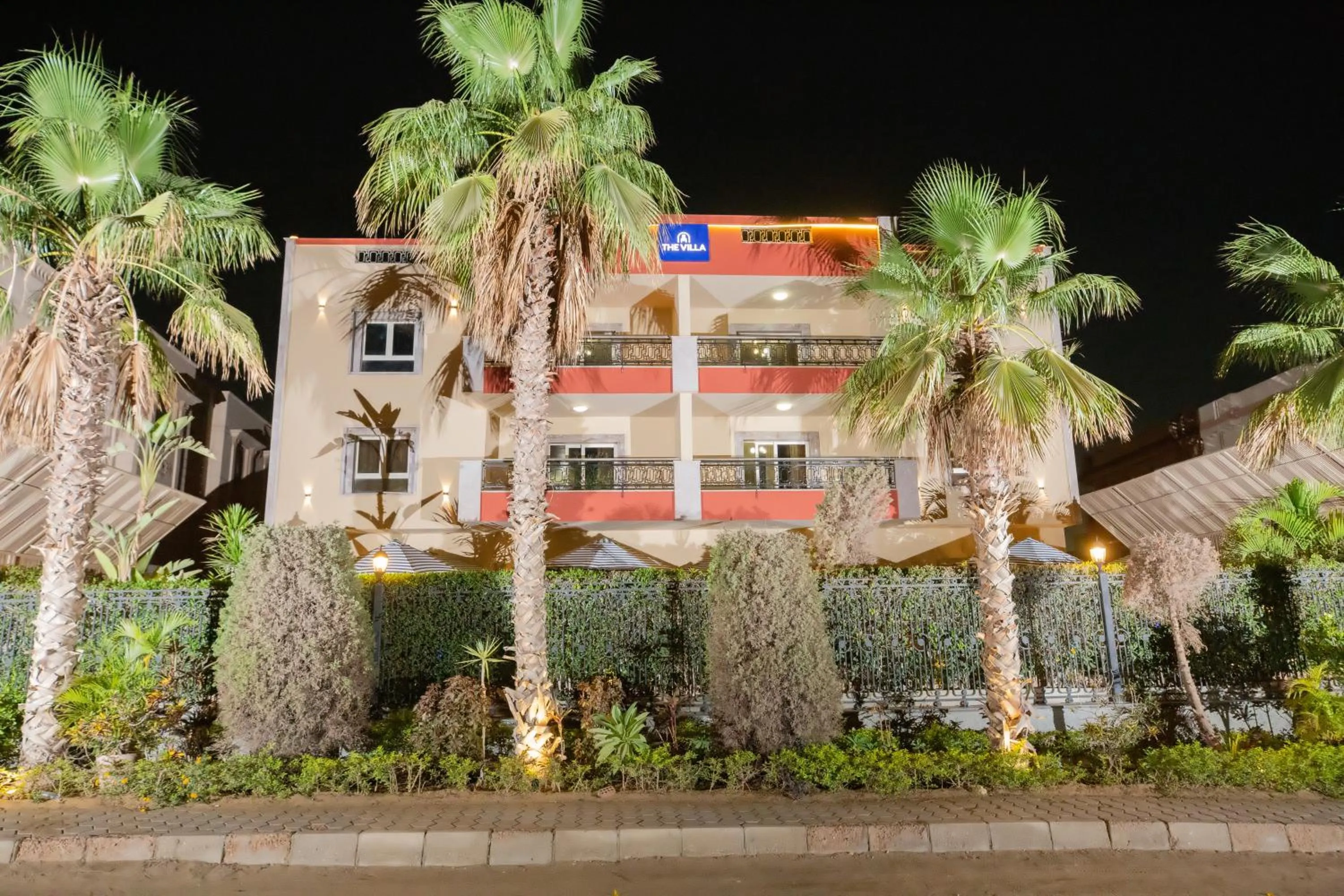 Property building in The Villa 604 Powered by look