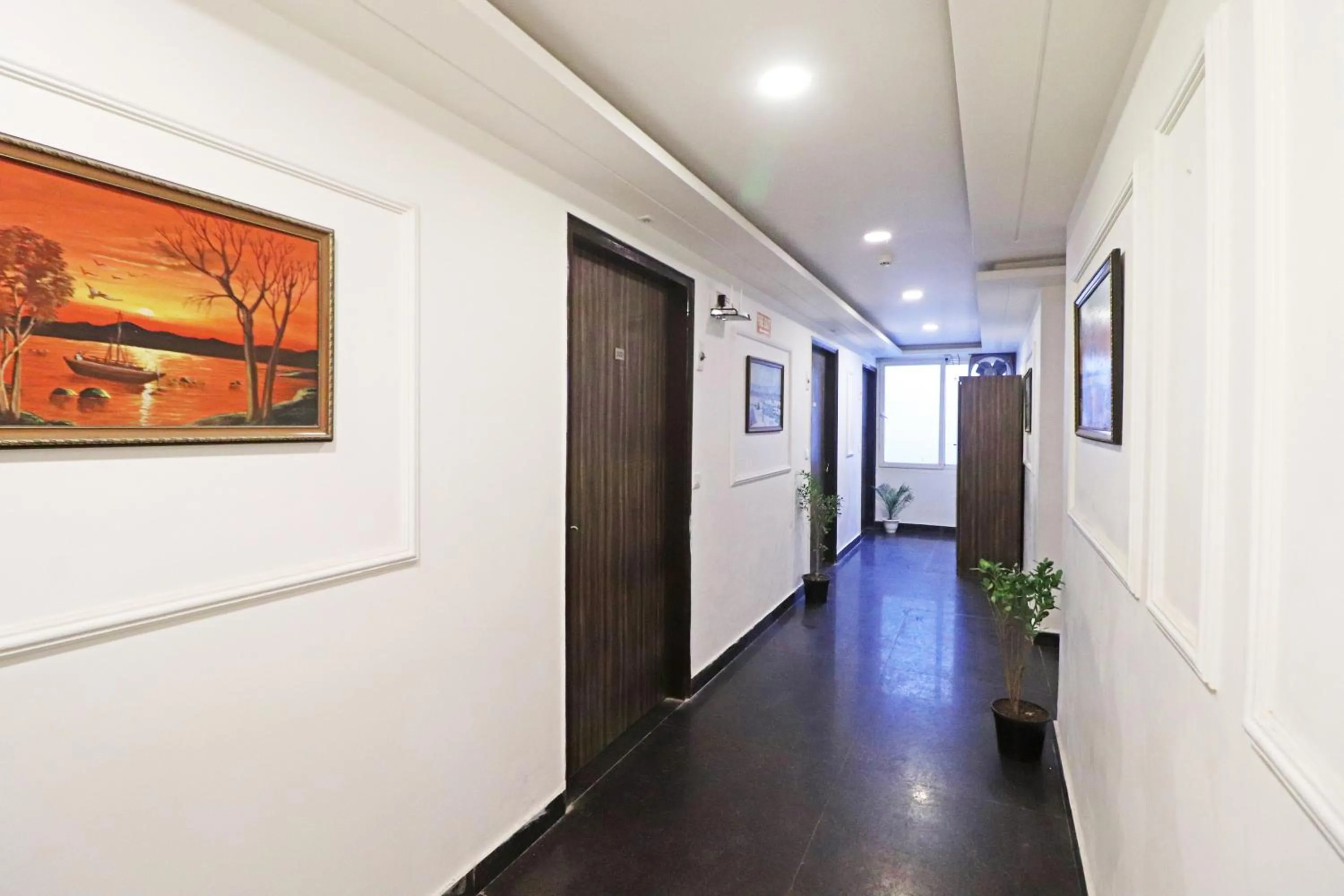 Property building in Hotel Mayda Prime Near Delhi Airport