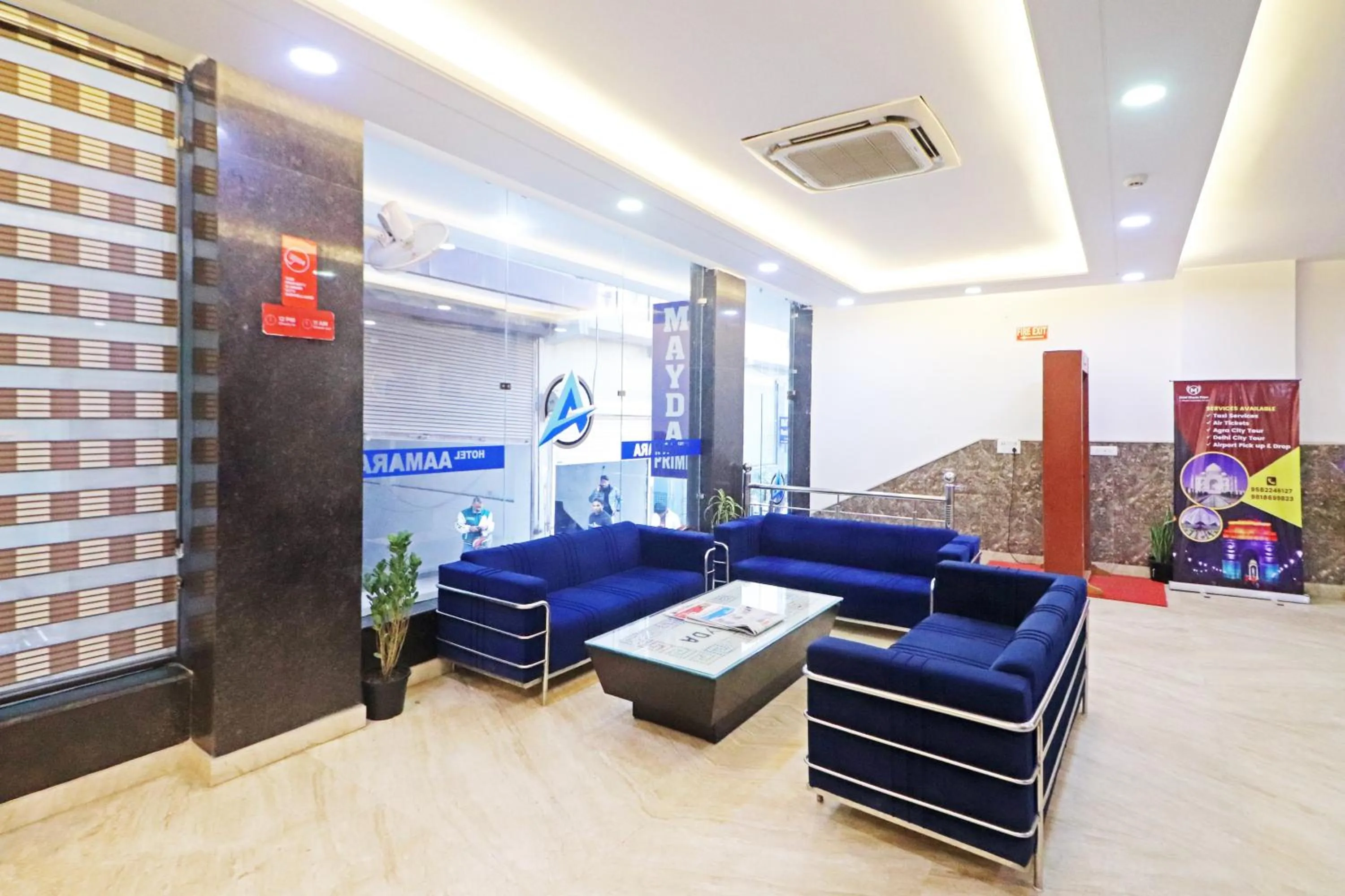 Seating area in Hotel Mayda Prime Near Delhi Airport