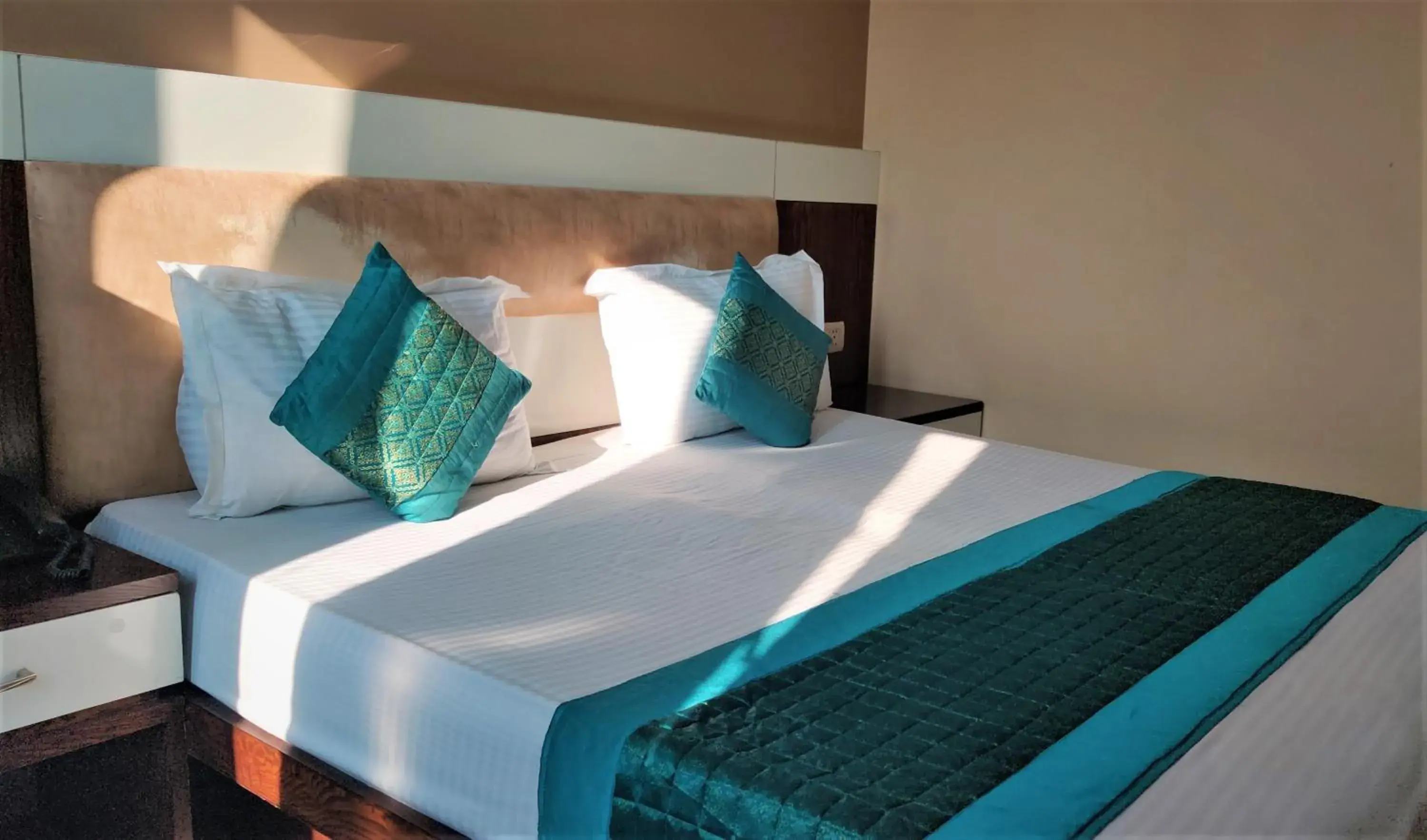 Bed in Raj Mahal Inn Bed in Raj Mahal Inn