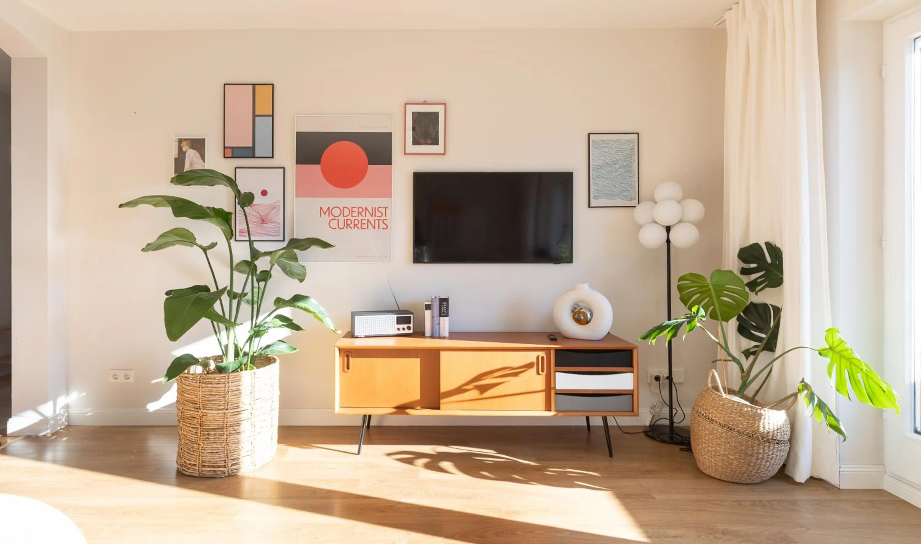 Communal lounge/ TV room in WÄLDER: Quartier Birkle in Titisee