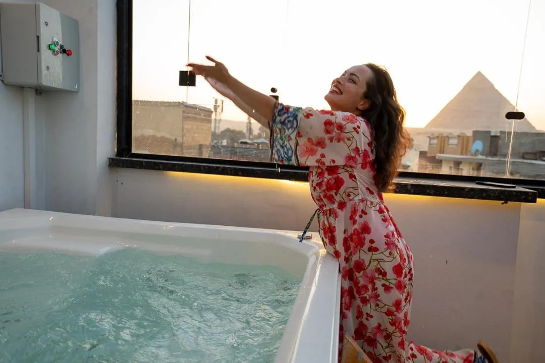 People in Sun and Sand Guest House