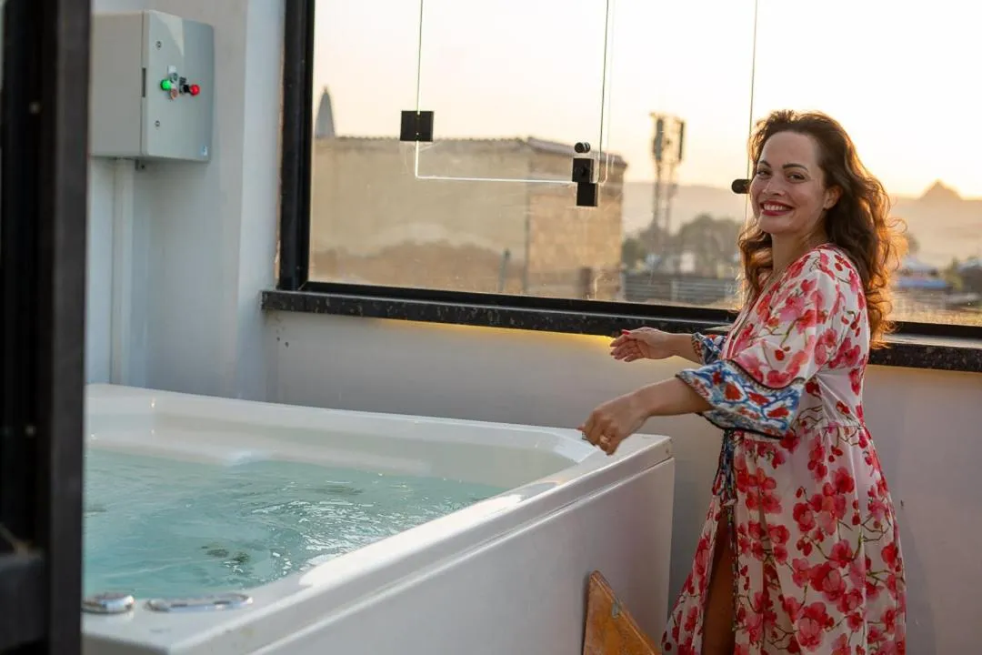 People in Sun and Sand Guest House