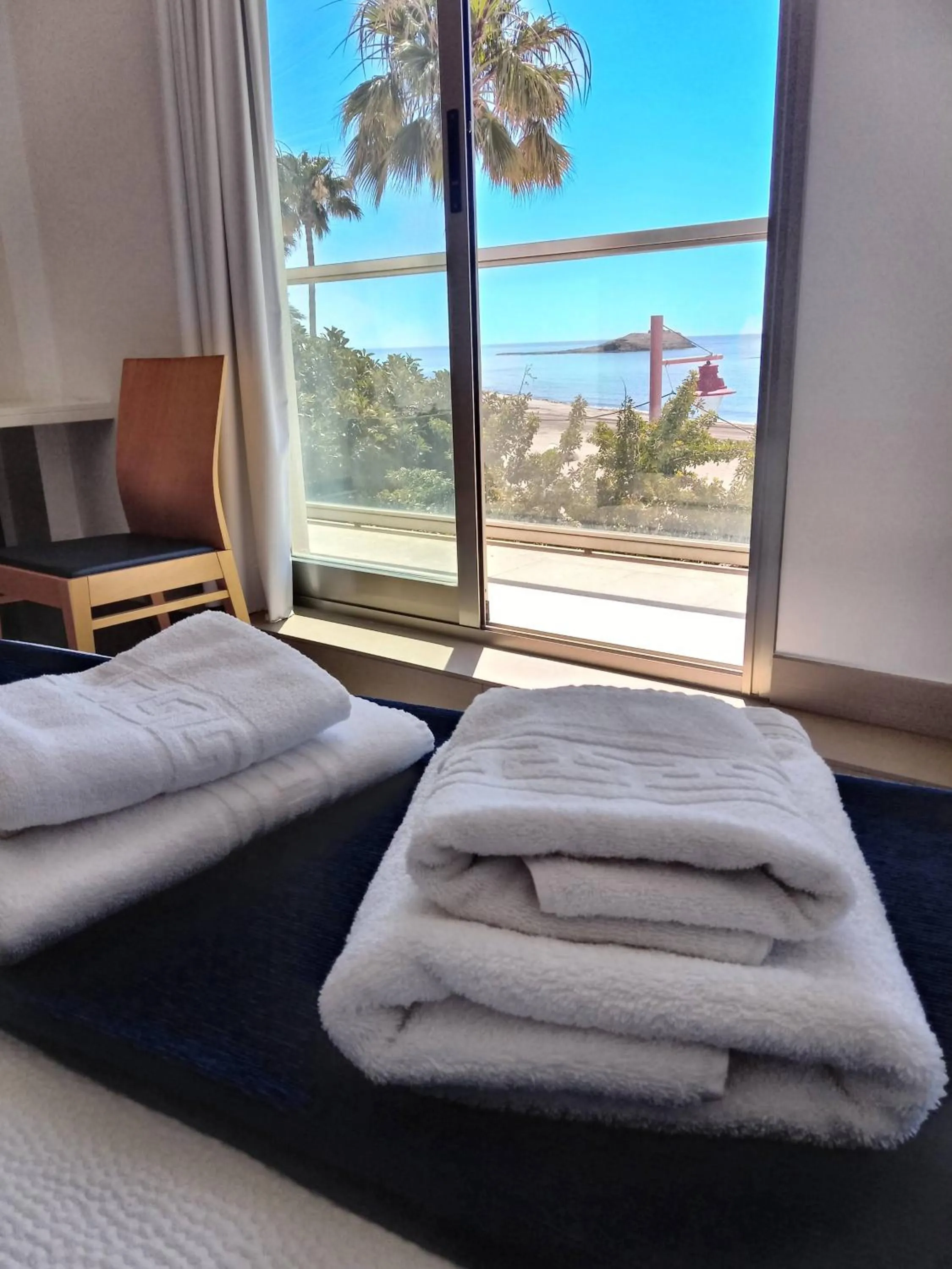 Bed in Hotel Alboran