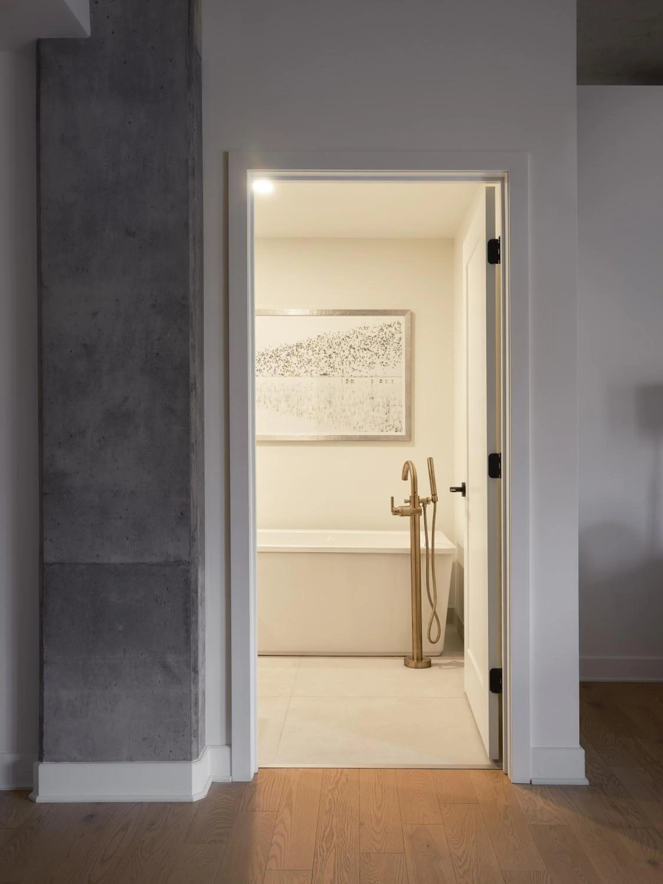 Bathroom in Hôtel Expérience - Quartier Des Marinas