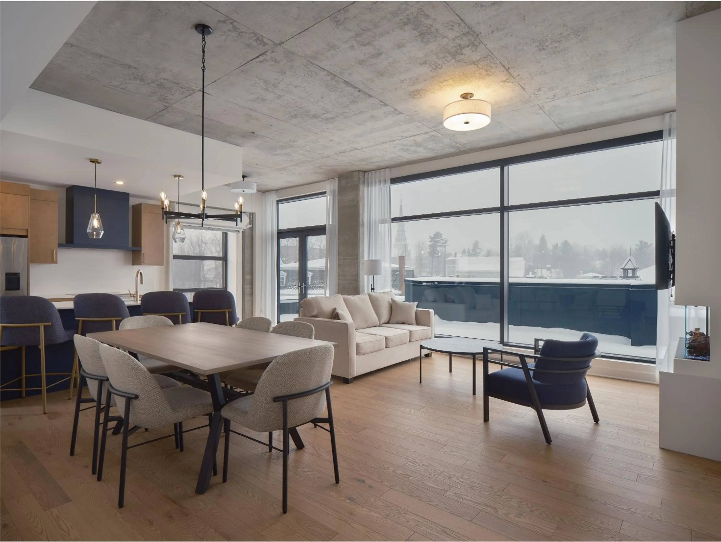 Kitchen or kitchenette in Hôtel Expérience - Quartier Des Marinas