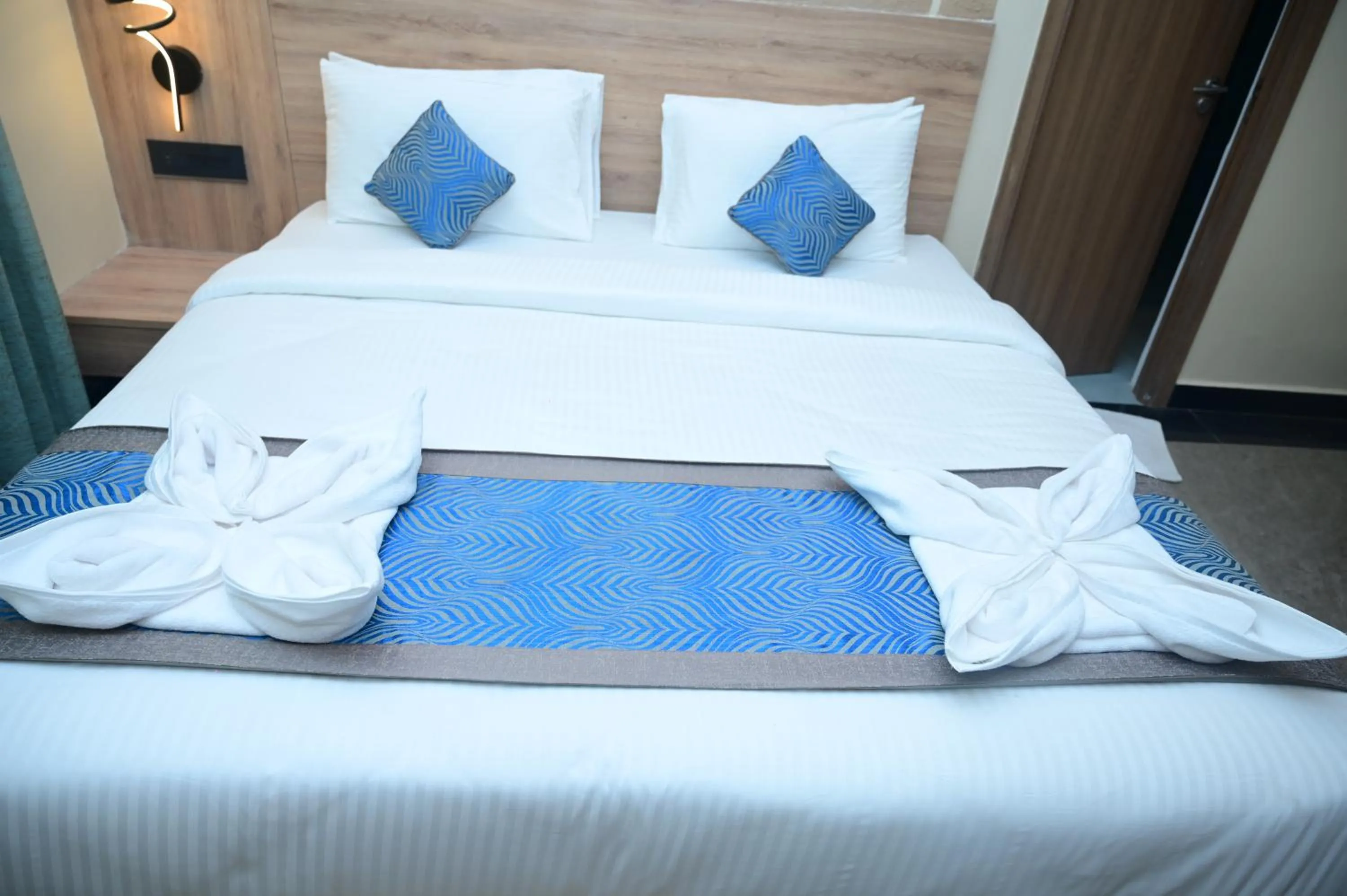 Bedroom, Bed in Pipul Ocean View Resort