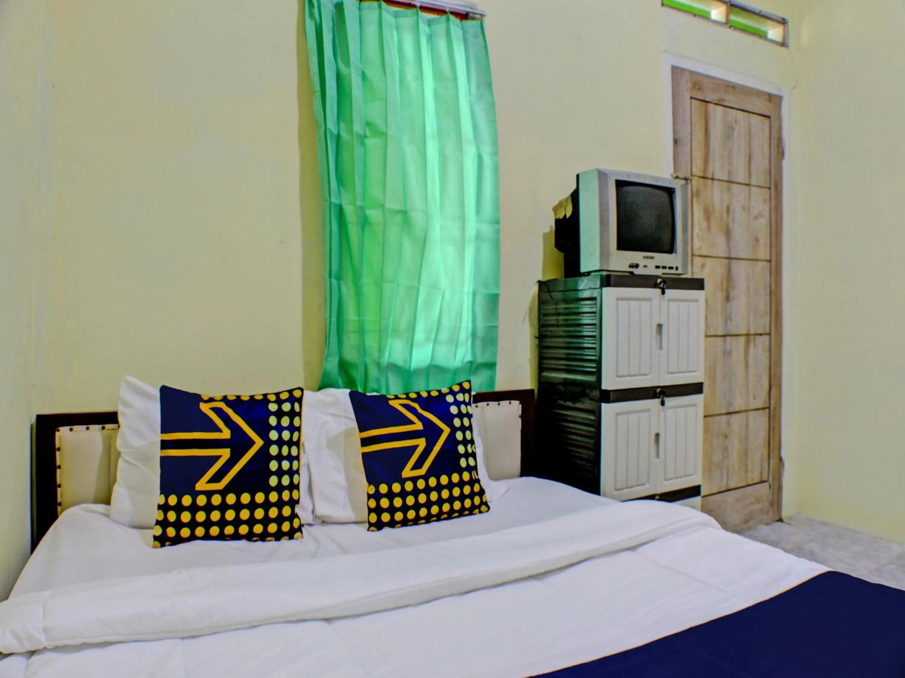 Bedroom, Bed in Hotel O Homestay Kamar Hijau Syariah