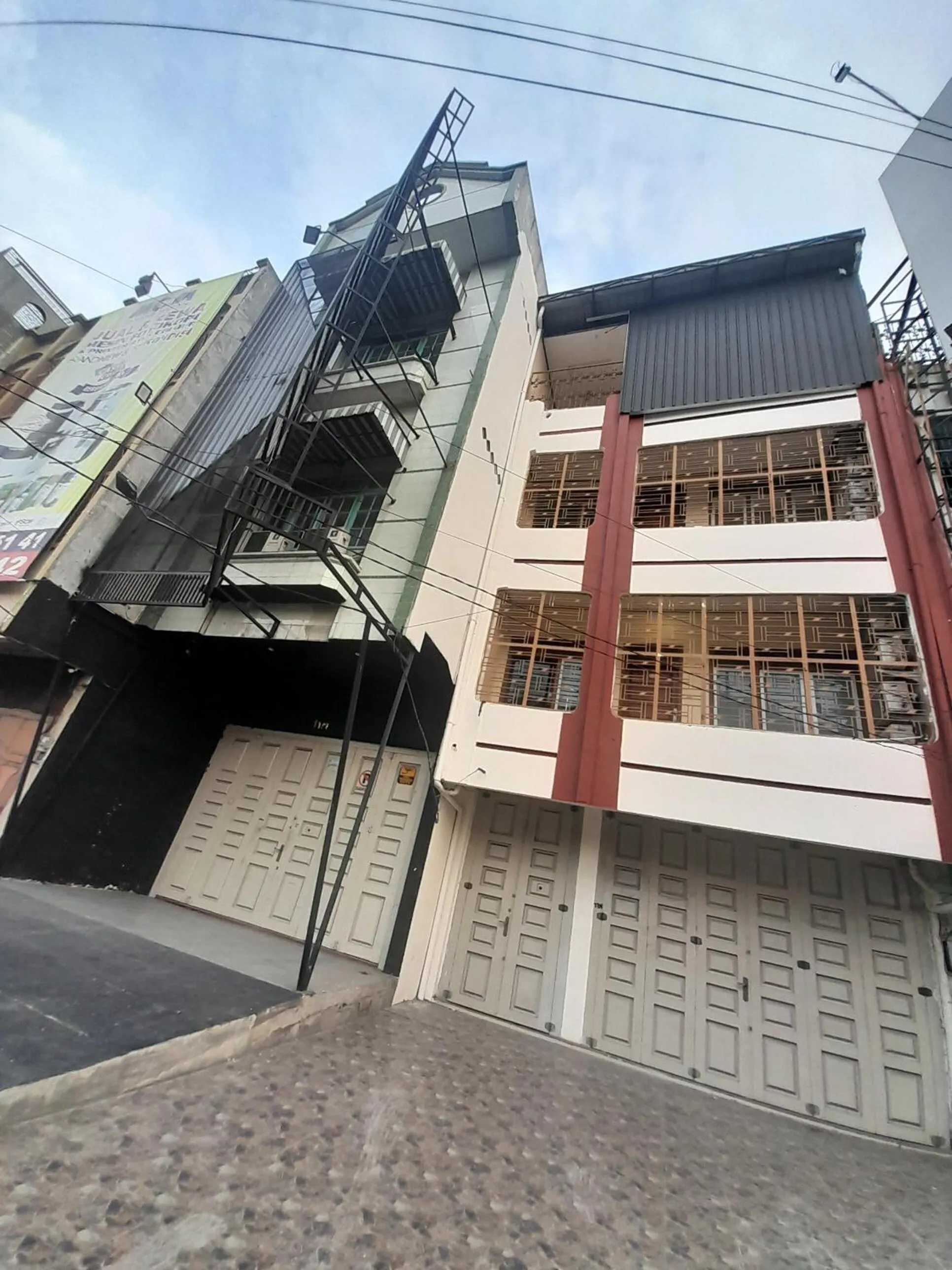 Facade/entrance in Hotel O Al-ainah Family Homestay