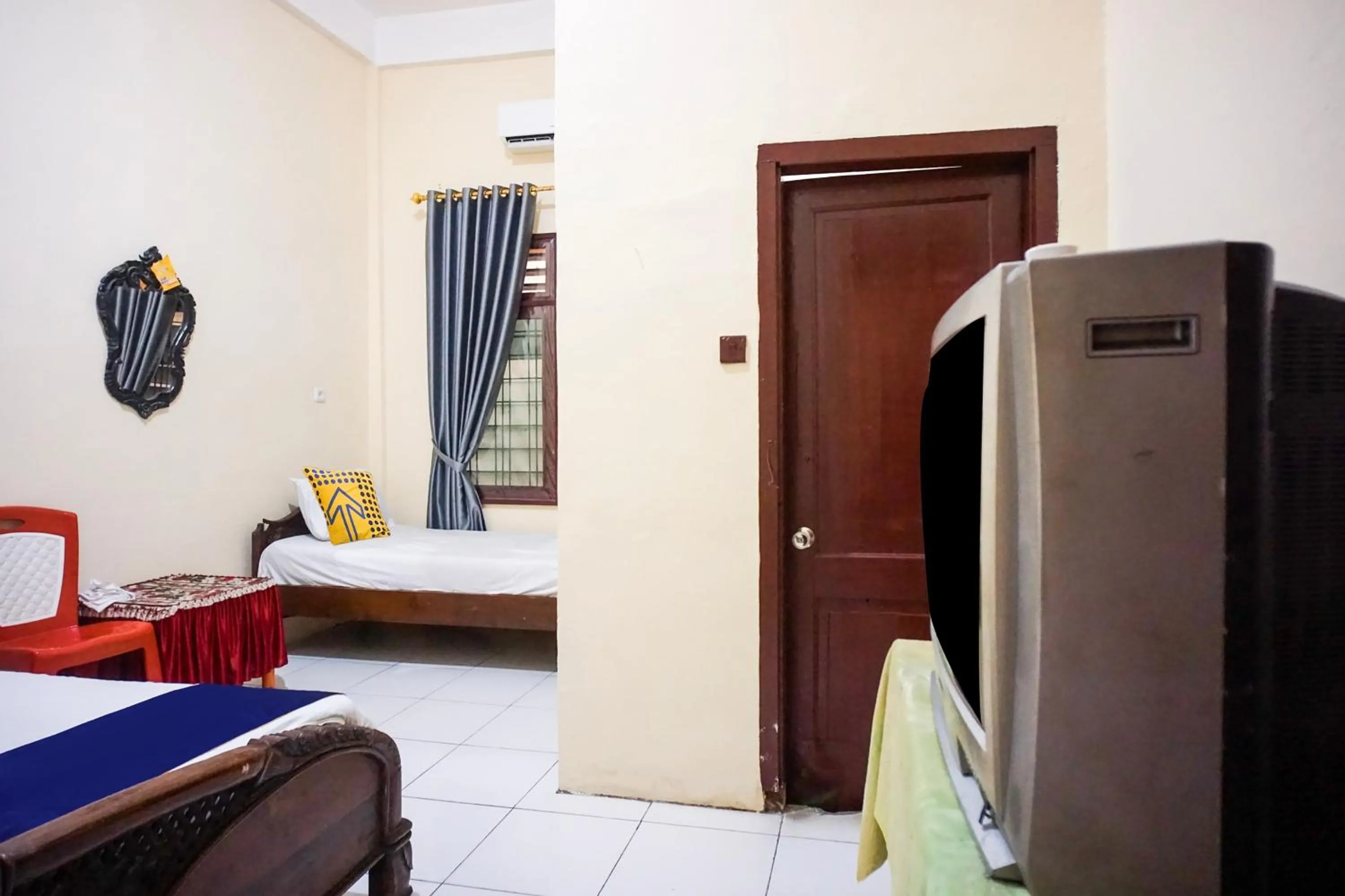 Bedroom, Bed in Hotel O Tamara Homestay SyariahNearMasjid Raya Medan