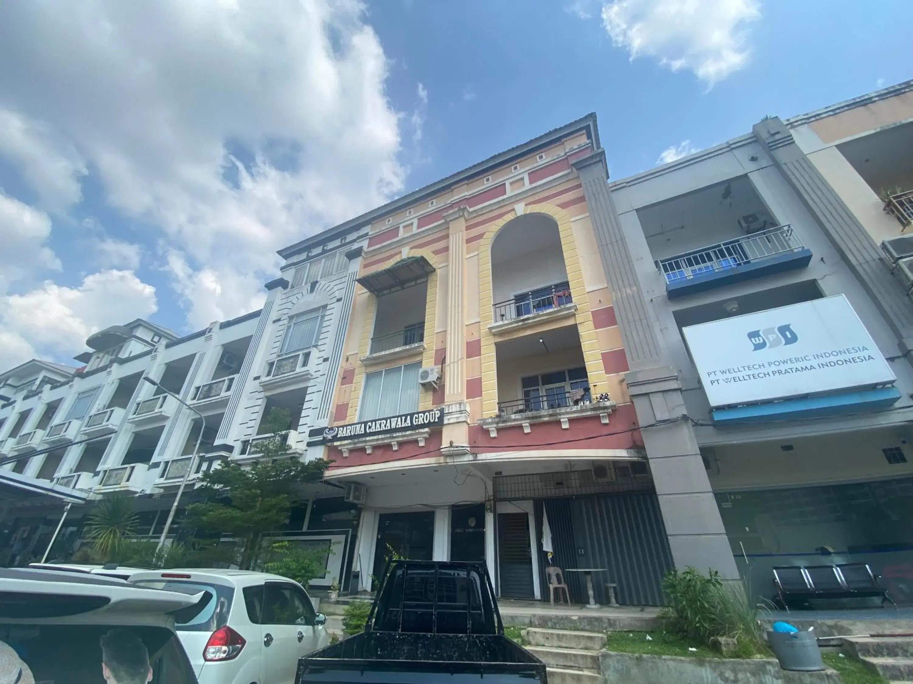 Facade/entrance in Hotel O Mamapapahouse Facade/entrance in Hotel O Mamapapahouse