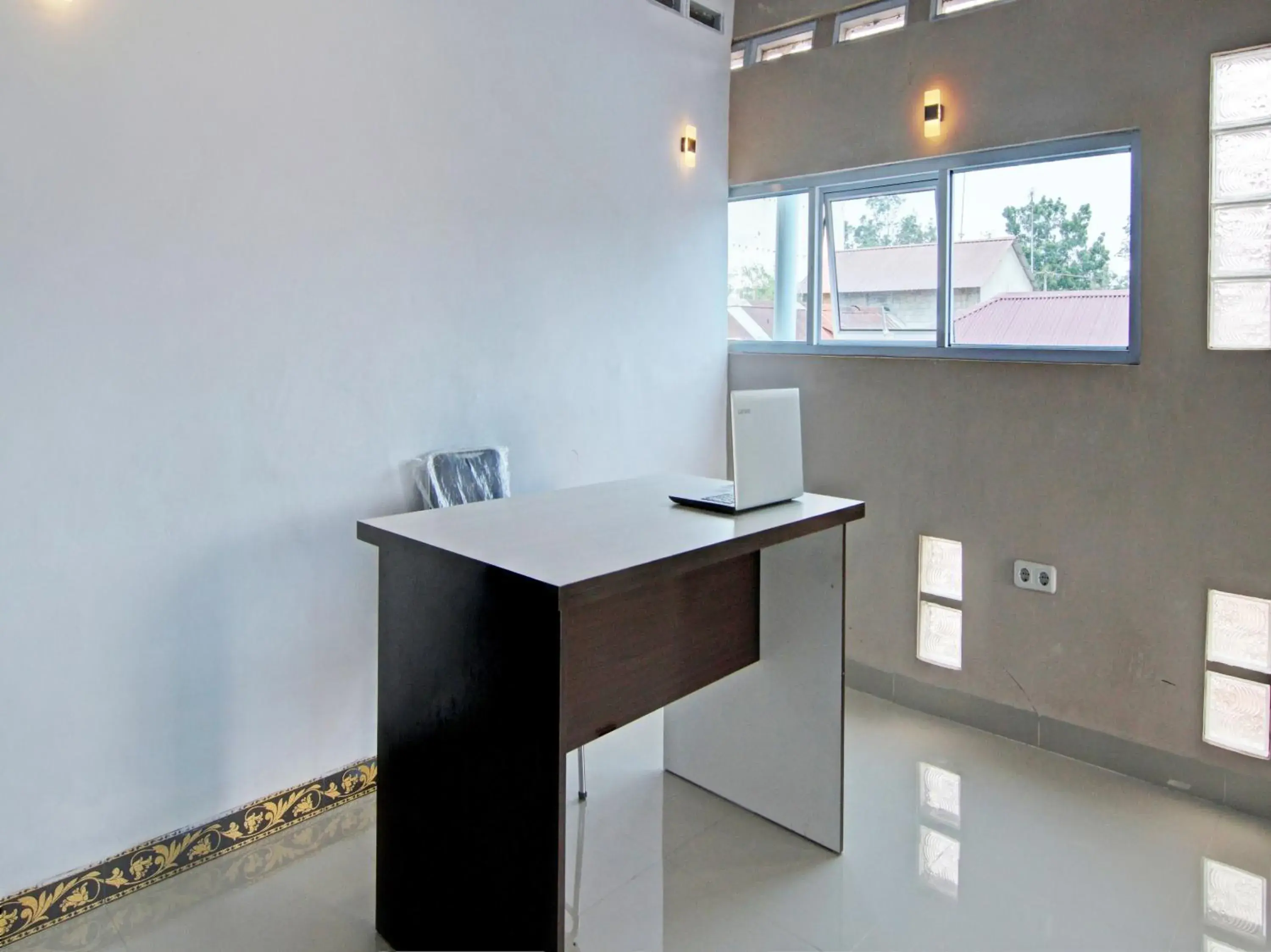 Lobby or reception in Hotel O Penginapan Budhe Sri Lobby or reception in Hotel O Penginapan Budhe Sri