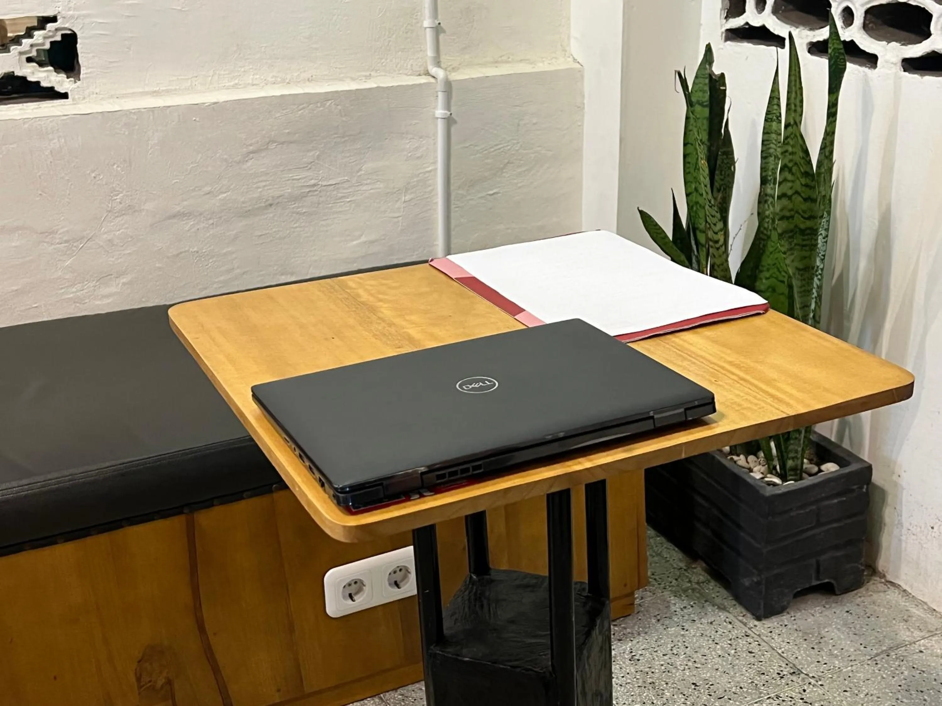 Lobby or reception in Hotel O Kost Maharaja Near Maros