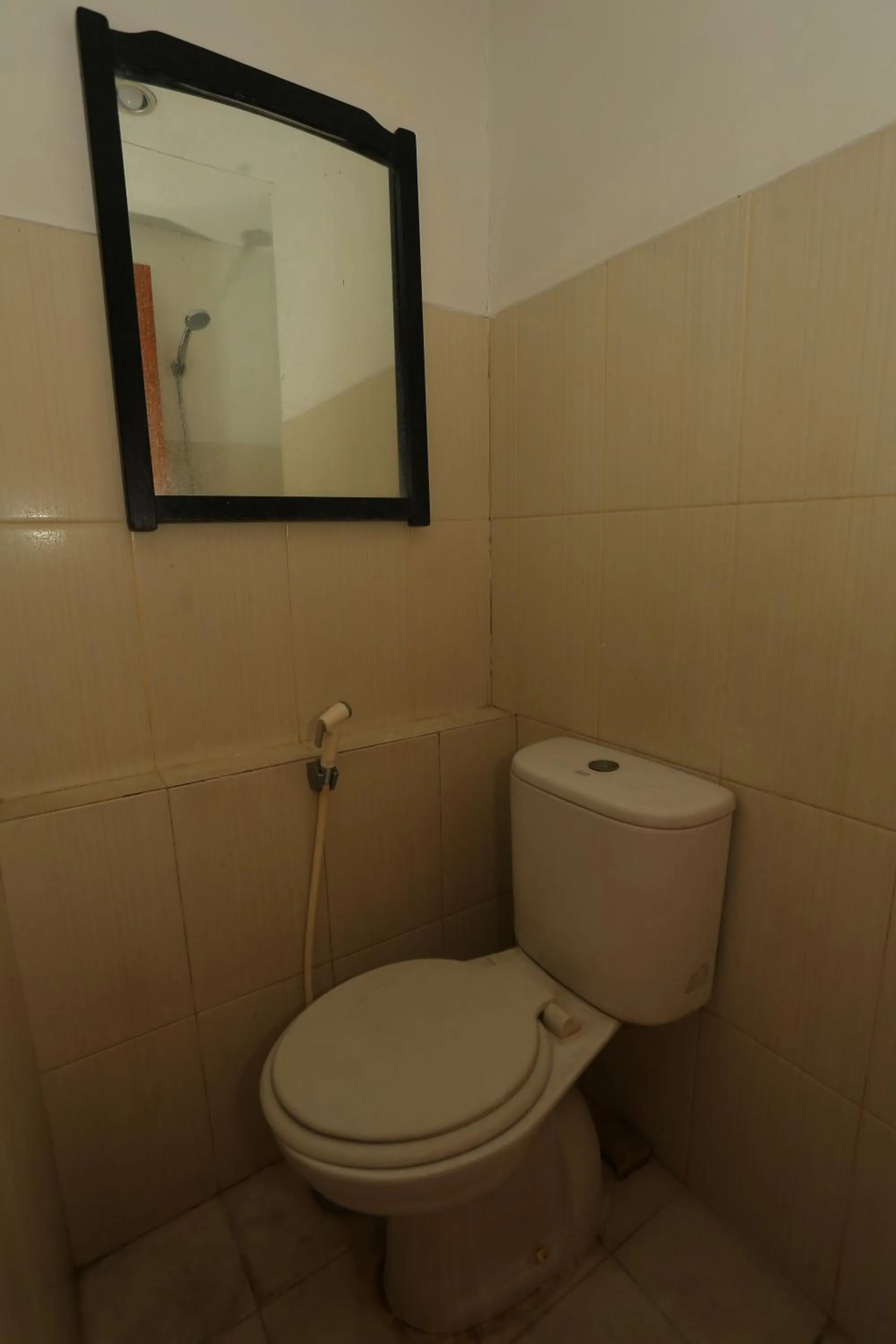 Bathroom in Collection O 93142 Lion Rooms