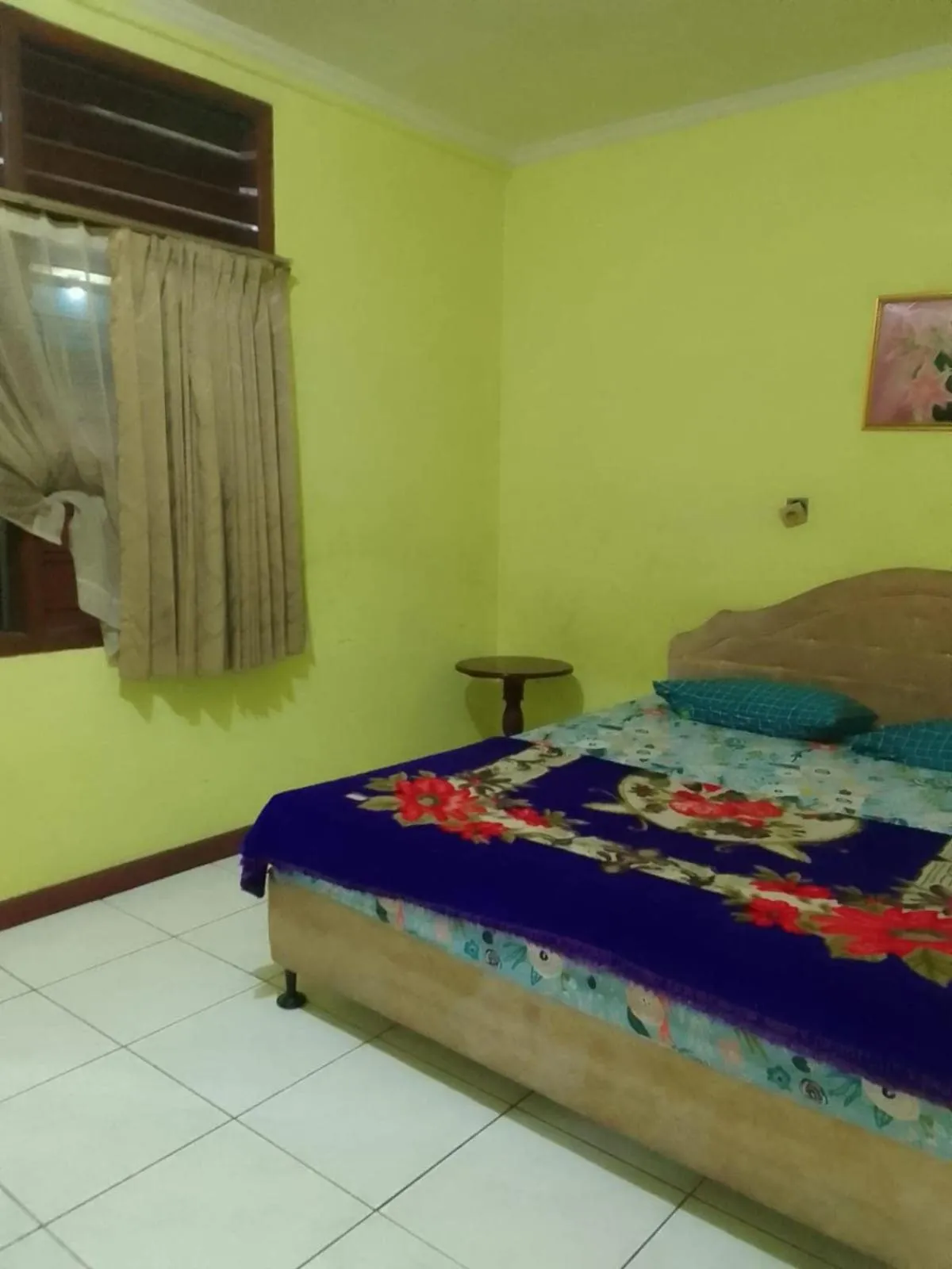 Bedroom, Bed in OYO 93146 Lamin Indah