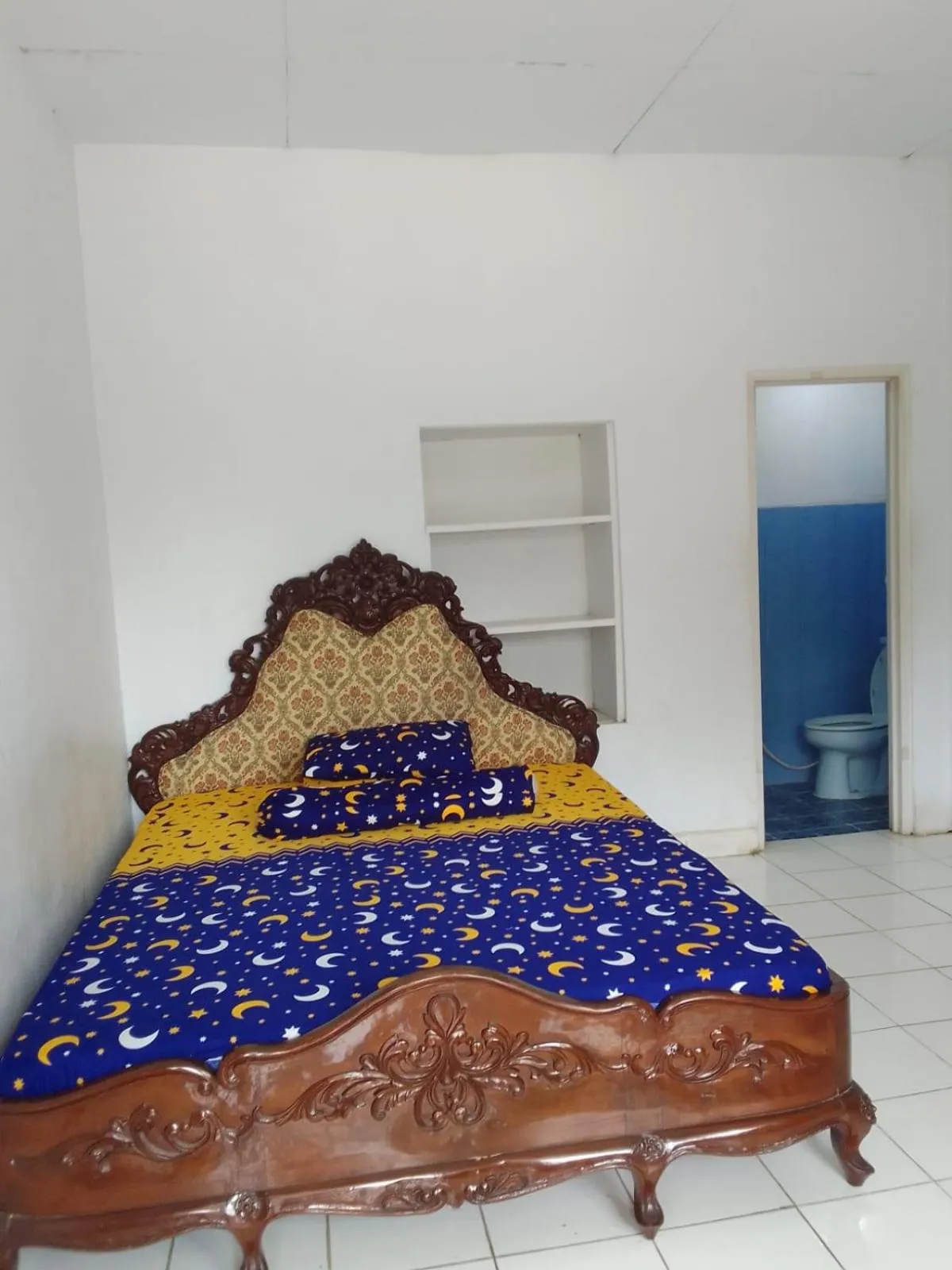 Bedroom, Bed in OYO 93146 Lamin Indah