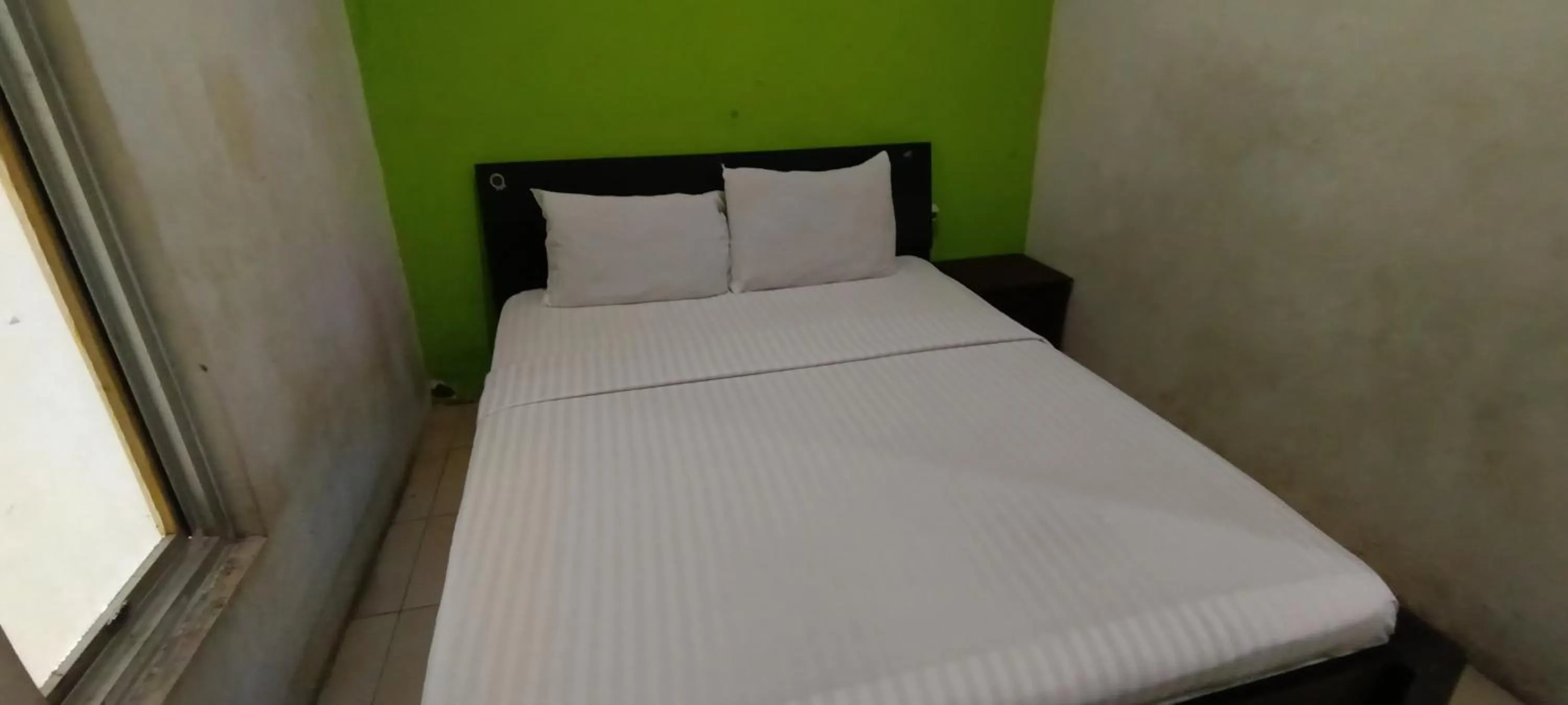 Bedroom, Bed in Hotel O Azwa Gh Katingan Near Lapangan Sepak Bola Pegatan Hilir