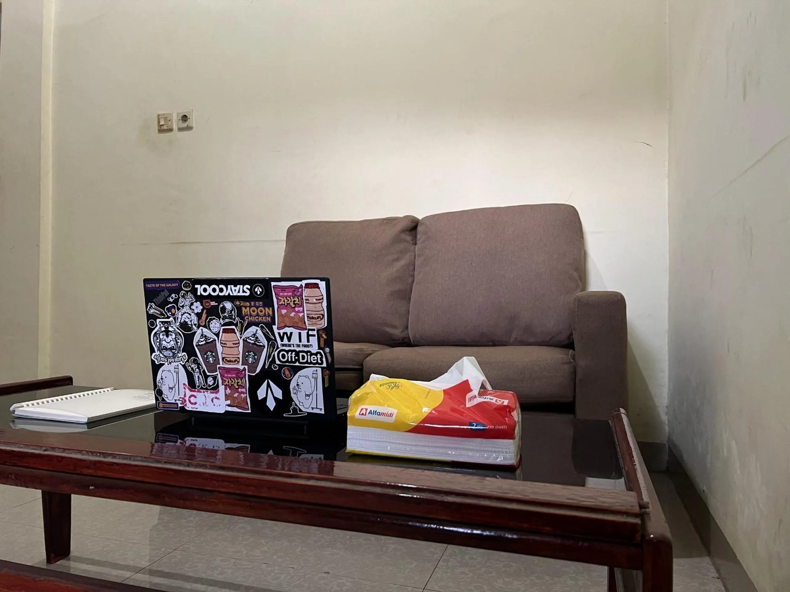 Lobby or reception in Hotel O Azwa Gh Katingan Near Lapangan Sepak Bola Pegatan Hilir