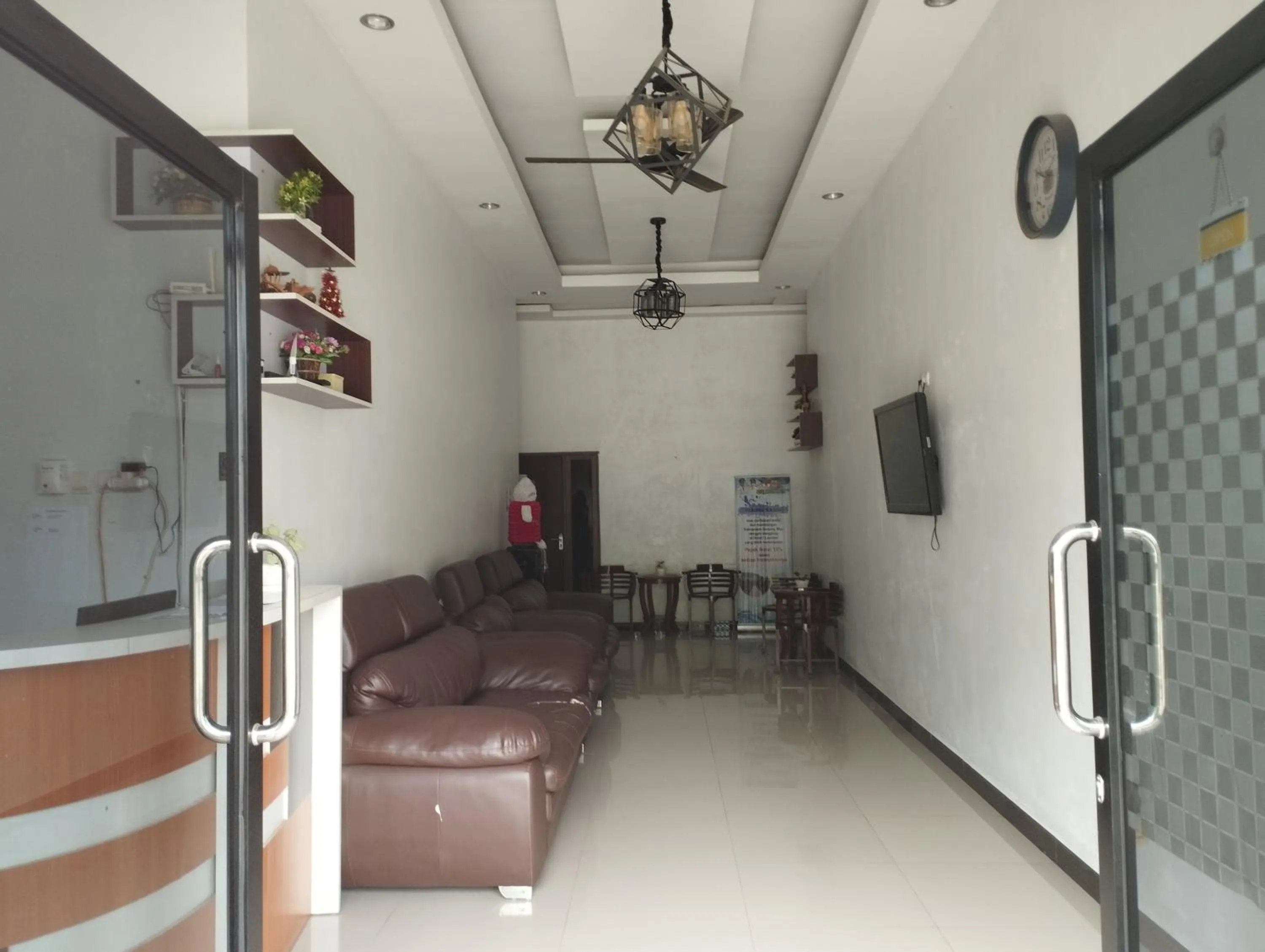 Lobby or reception in Hotel O Azwa Gh Katingan Near Lapangan Sepak Bola Pegatan Hilir