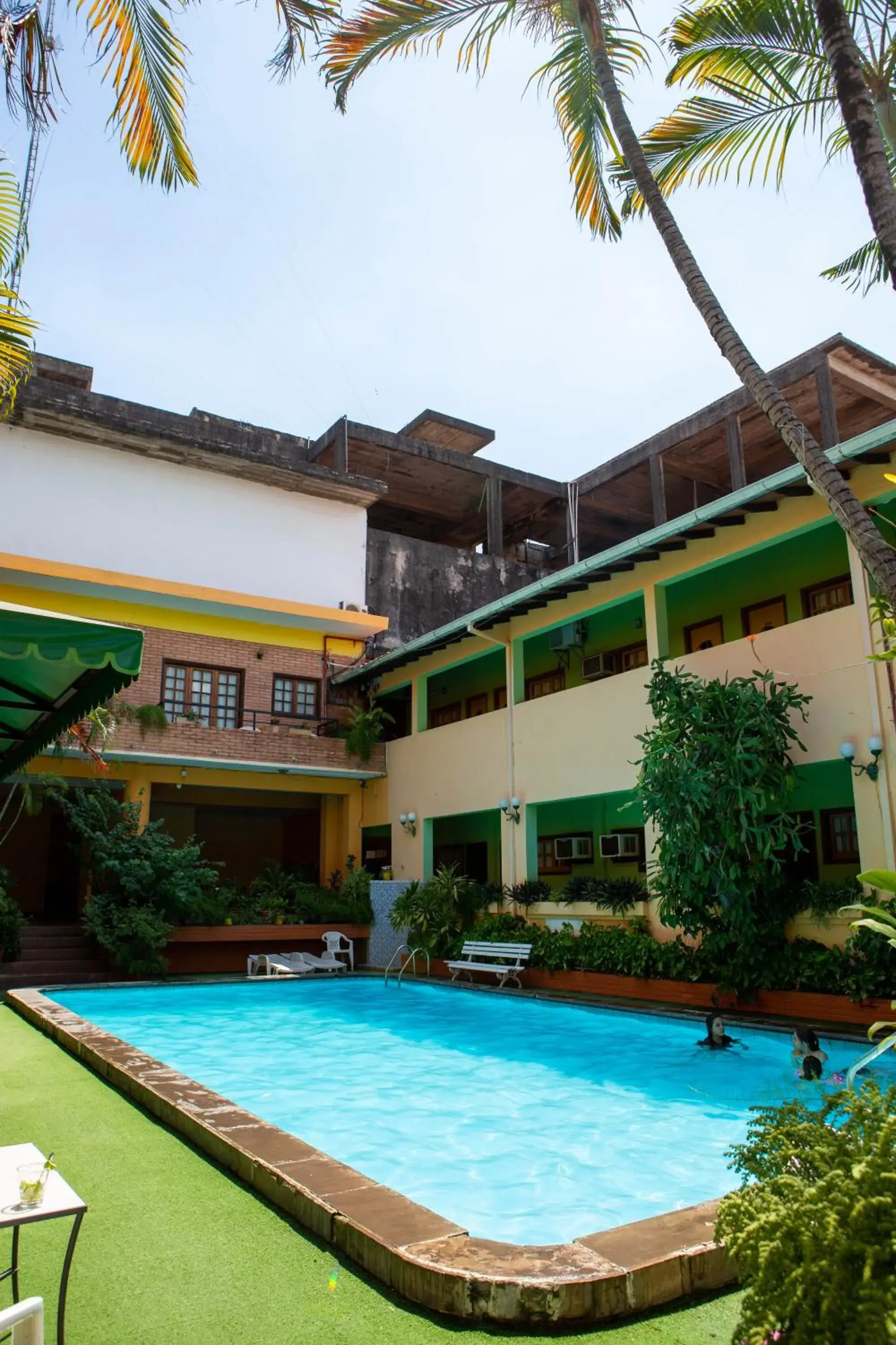 Swimming pool in Hotel Santo Domingo Swimming pool in Hotel Santo Domingo