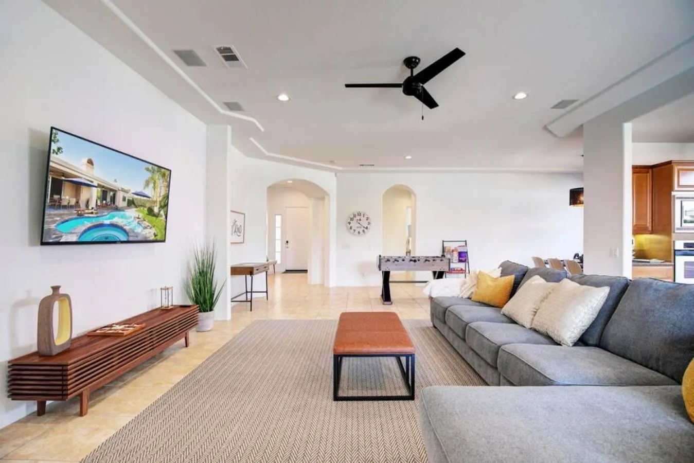 Make Yourself at Home in Palm Desert Luxury