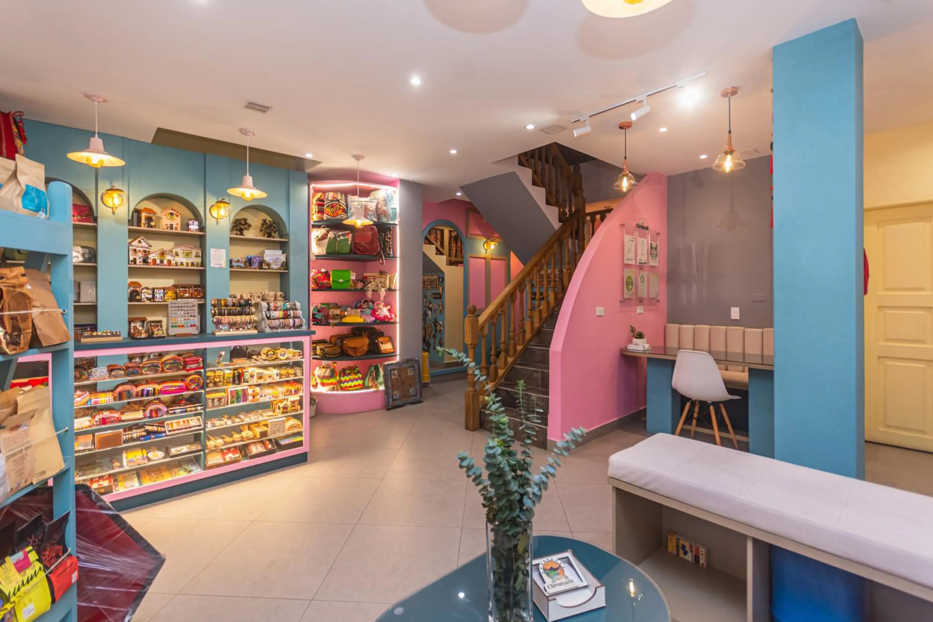 Coffee/tea facilities in Hotel Chromatic