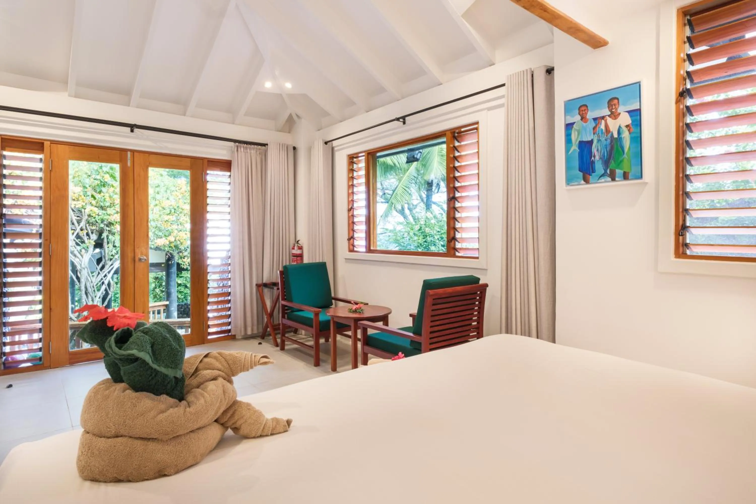 Seating area, Bed in Waya Island Resort