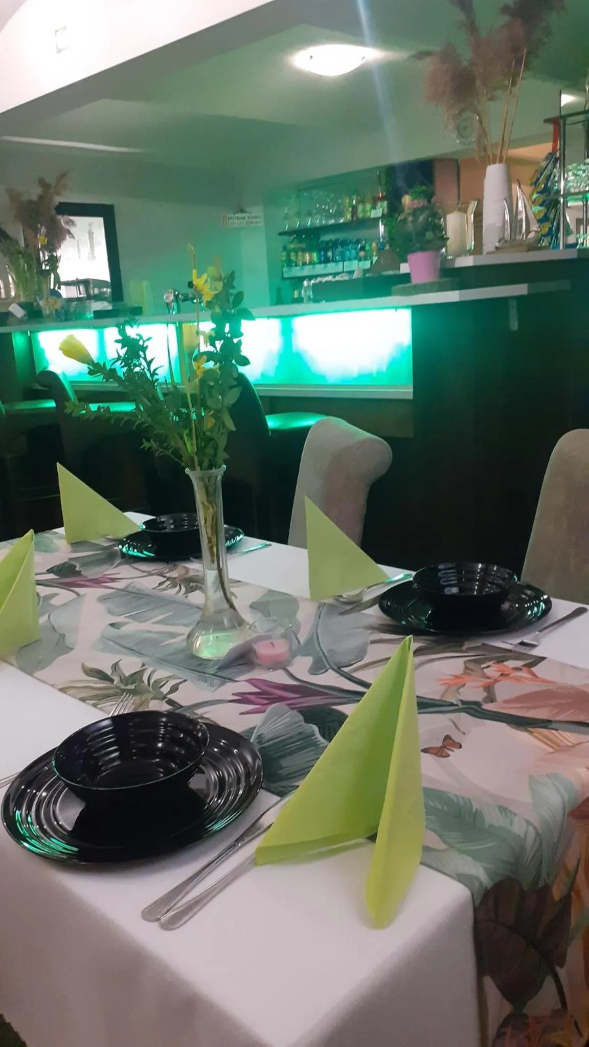Restaurant/places to eat in Galeona - Hotel turystyczny