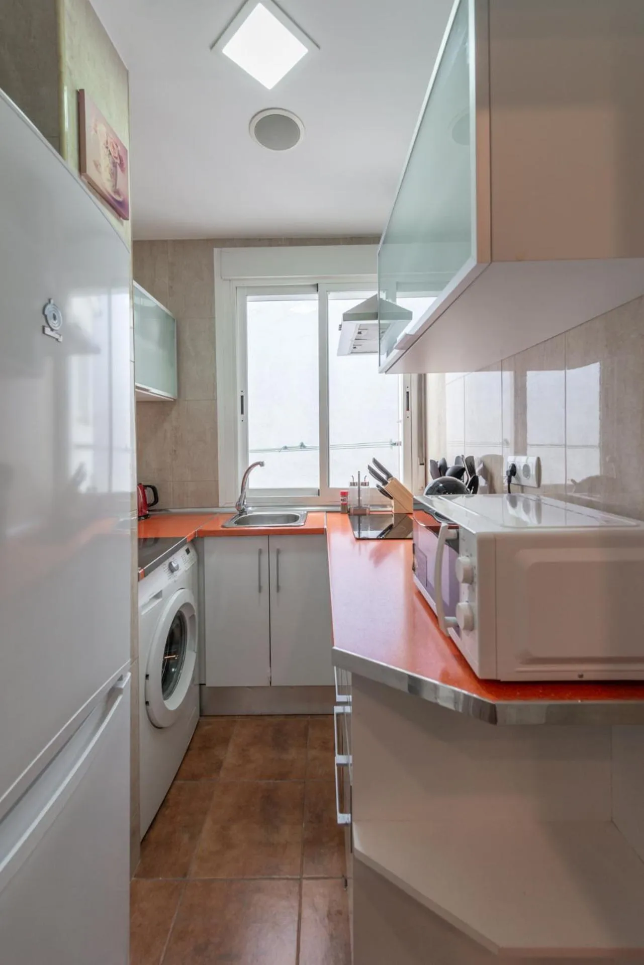 Kitchen or kitchenette in Duplex PLAZA MAYOR by MONARO*****